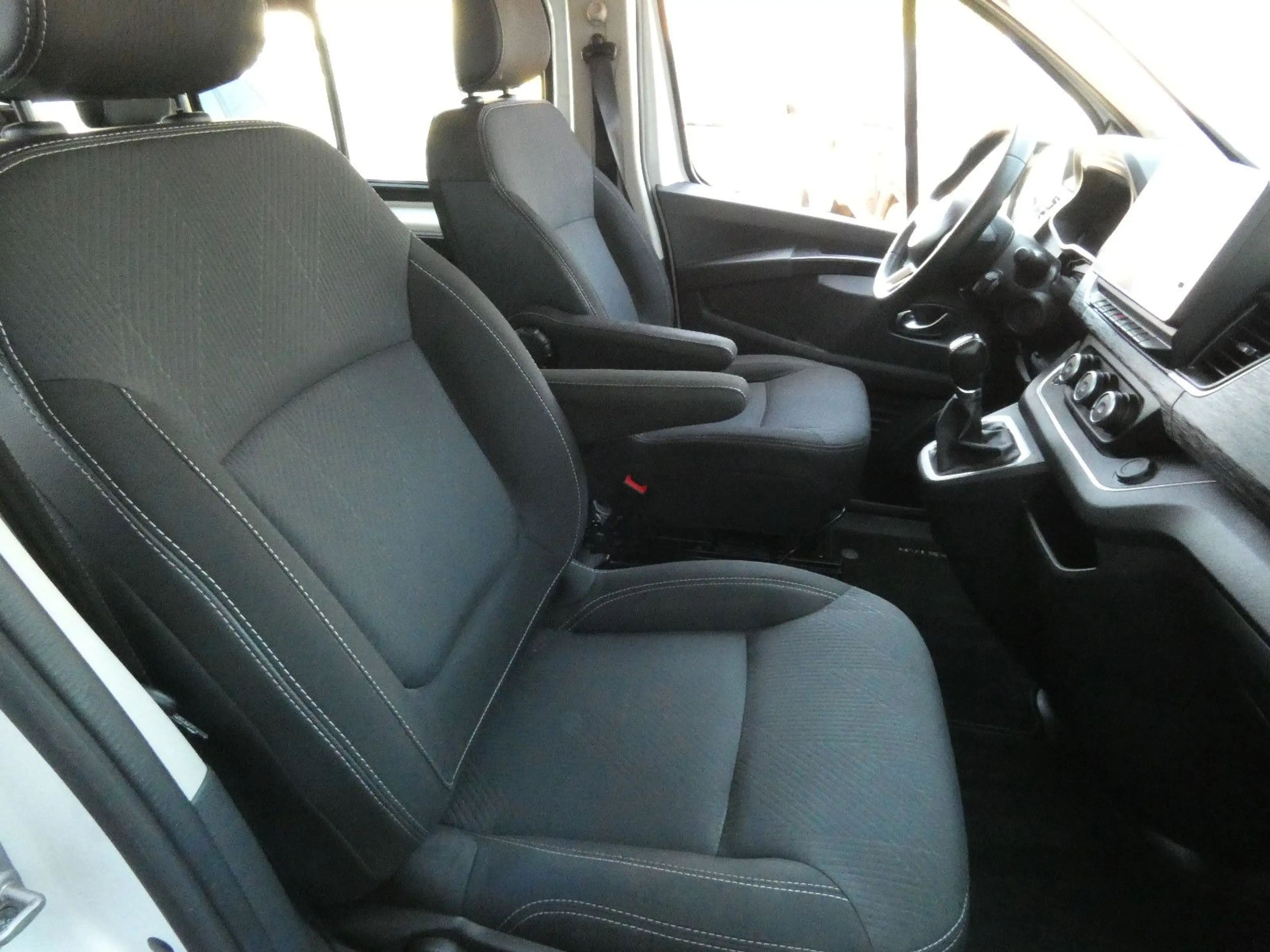 Nissan Primastar dCi 150 DCT Combi*L2*8-Si.*Klima vo+hi — photo 11