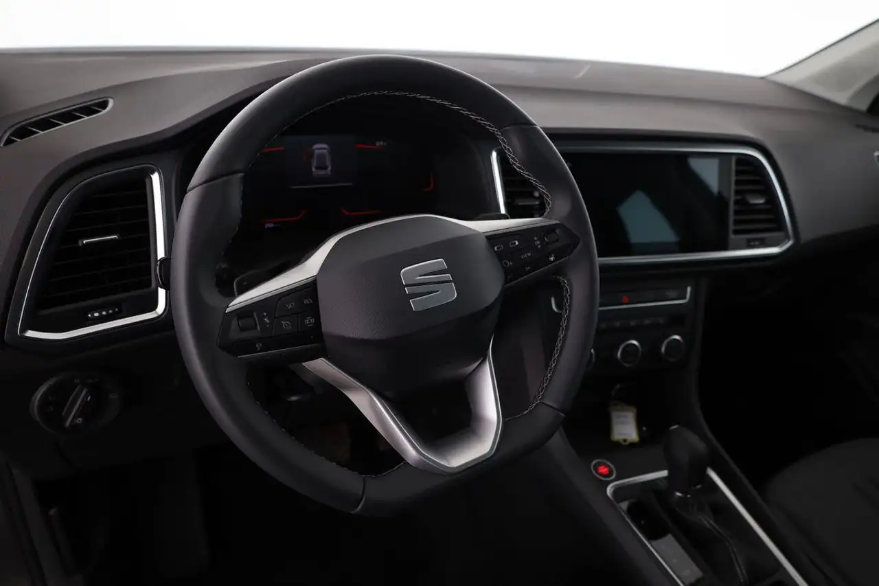 SEAT Ateca 1.5 TSI DSG Style, AHK, Navi, Kamera, el. Klappe 7