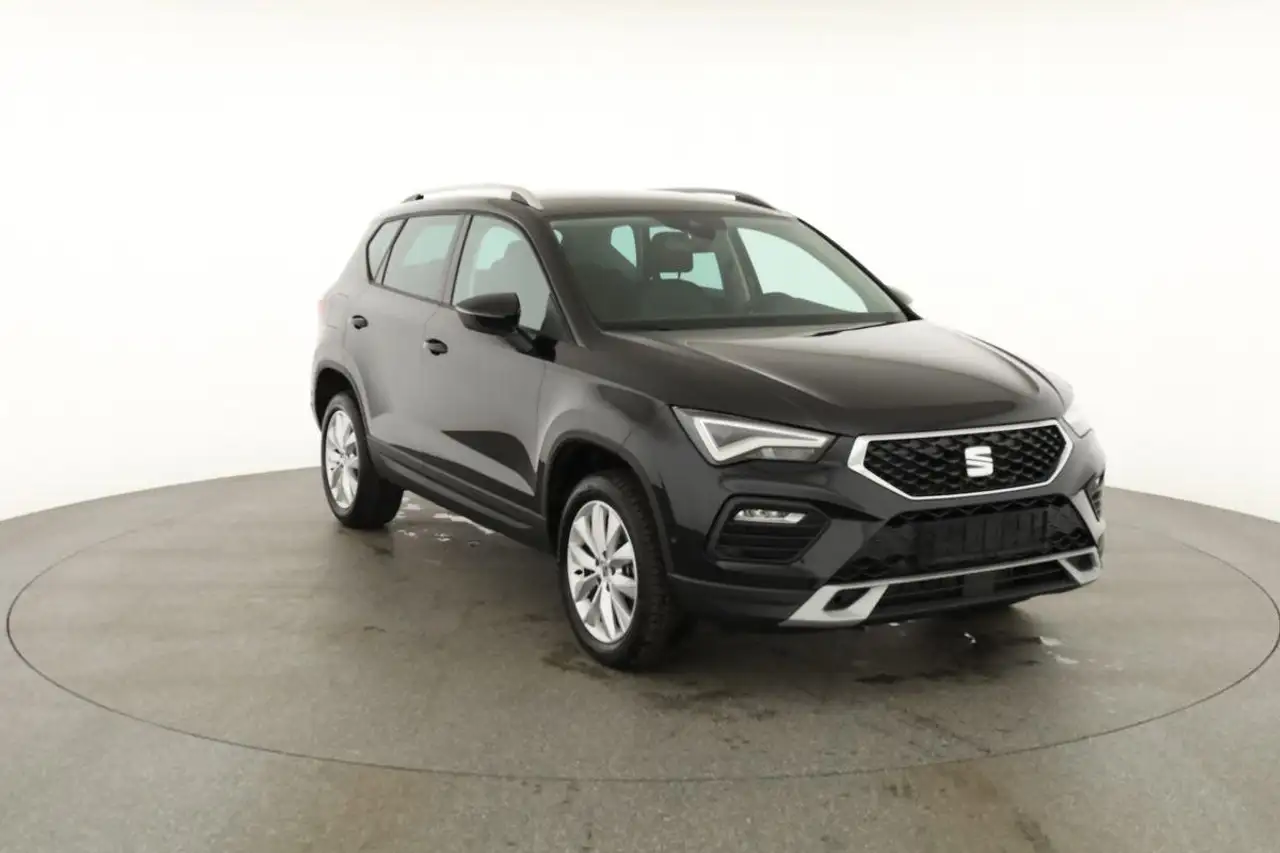 SEAT Ateca 1.5 TSI DSG Style, AHK, Navi, Kamera, el. Klappe 27