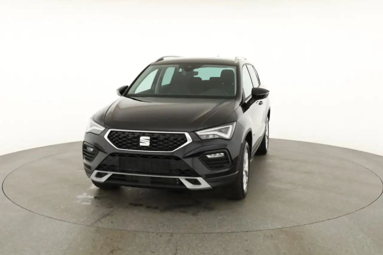 SEAT Ateca 1.5 TSI DSG Style, AHK, Navi, Kamera, el. Klappe 30