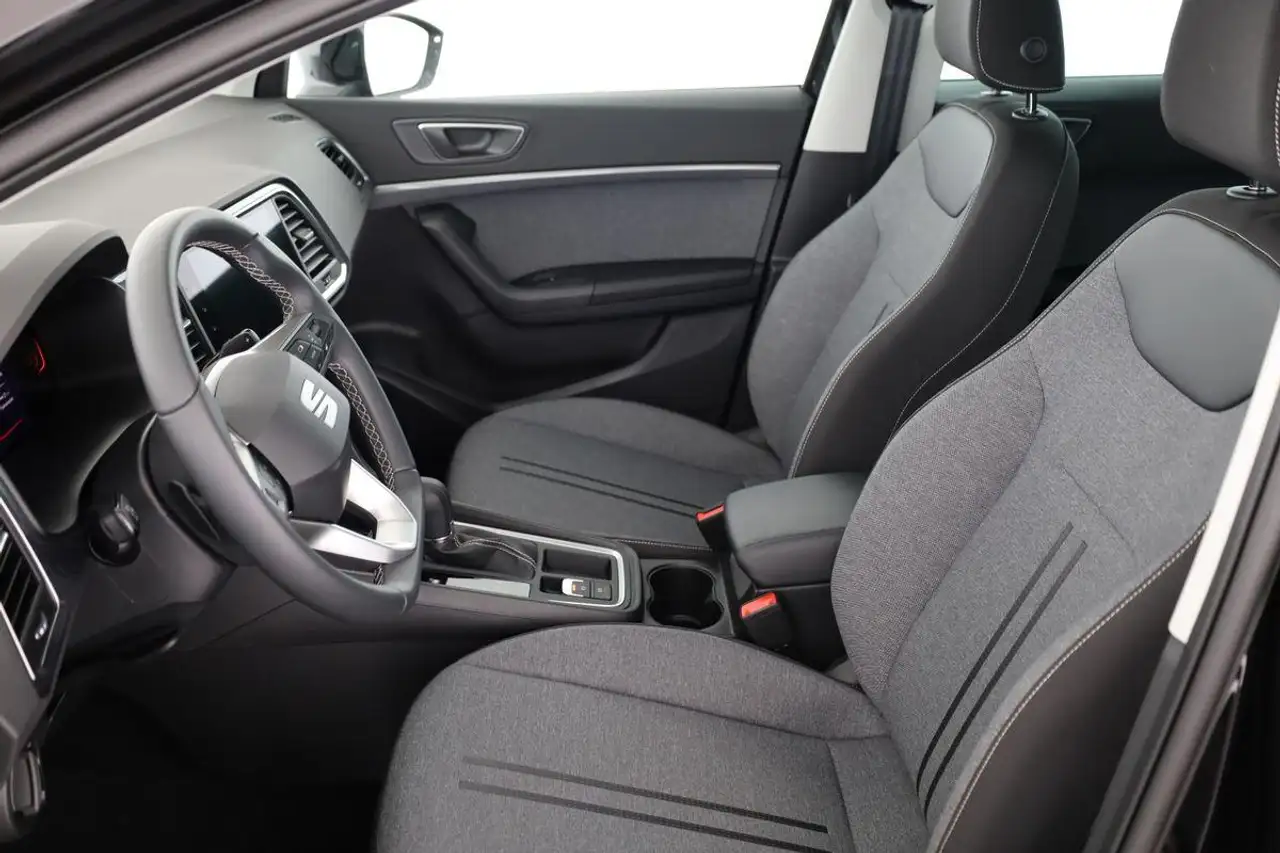 SEAT Ateca 1.5 TSI DSG Style, AHK, Navi, Kamera, el. Klappe 12