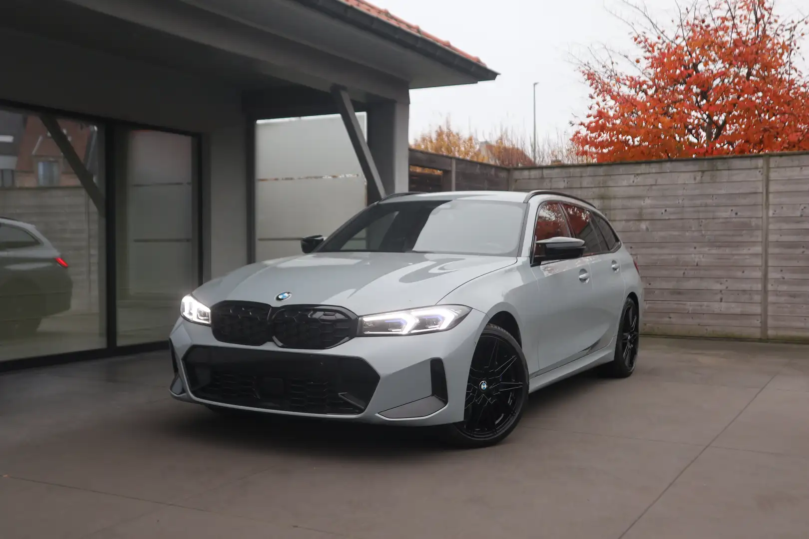 BMW 340 i M /1 eig/xDrive/Headup/Adpt/360°/trekh/Leder/ - 1