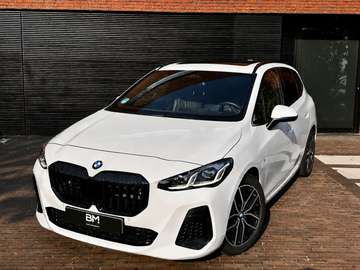 Active Tourer M-SPORT SHADOWLINE/ HEAD-UP/PANODAK/ SPORTZETELS/MASSAGEZETELS/360 CAMERA/ADAPTIEVE CRUISE/ELEK TREKHAAK/