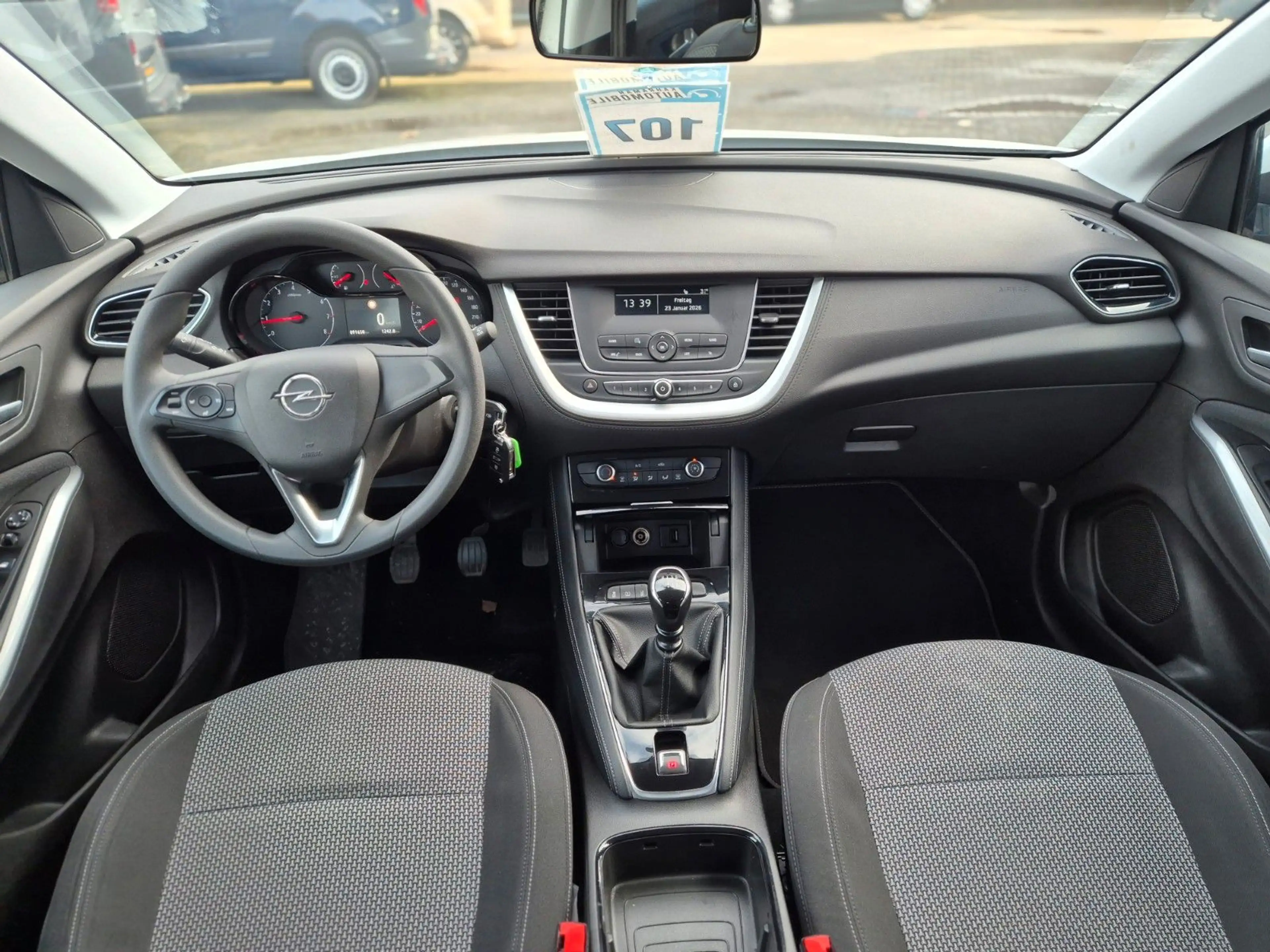 Opel Grandland X 1.2 TURBO SELECTION — photo 10