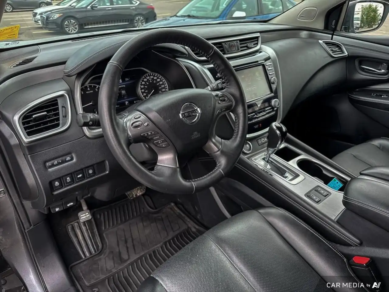 Nissan Murano снимка Nissan Murano