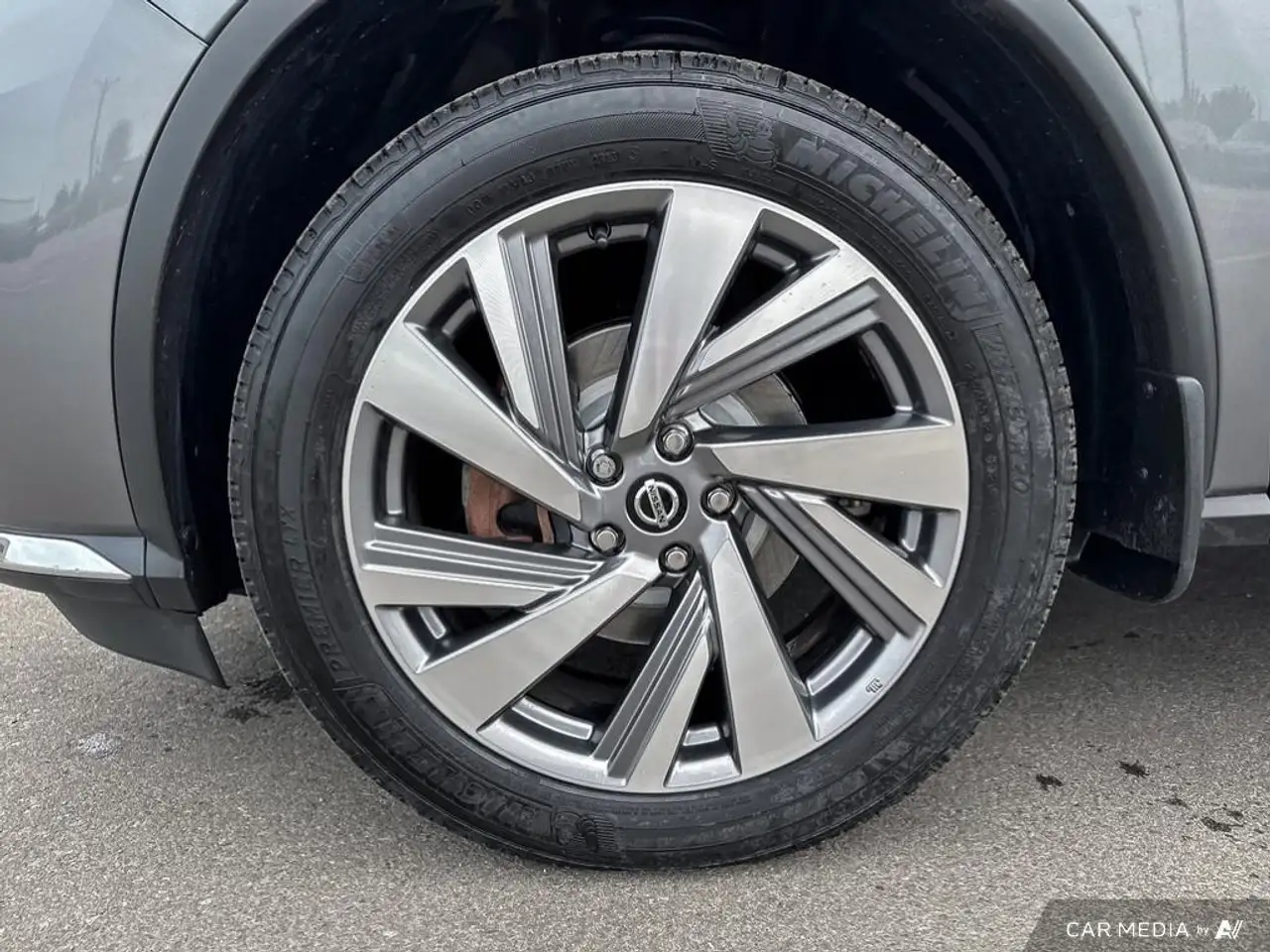 Nissan Murano снимка Nissan Murano