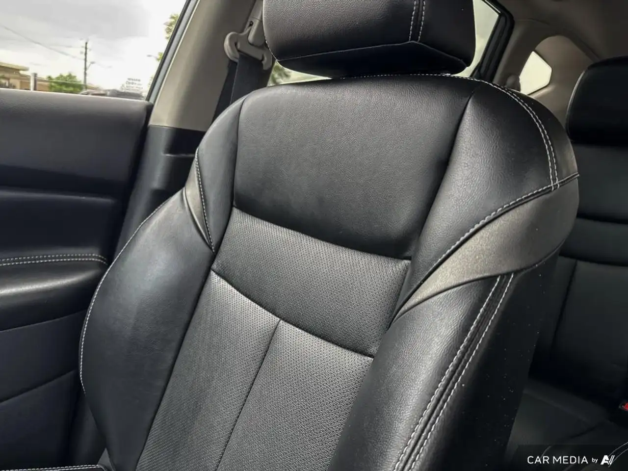 Nissan Murano снимка Nissan Murano