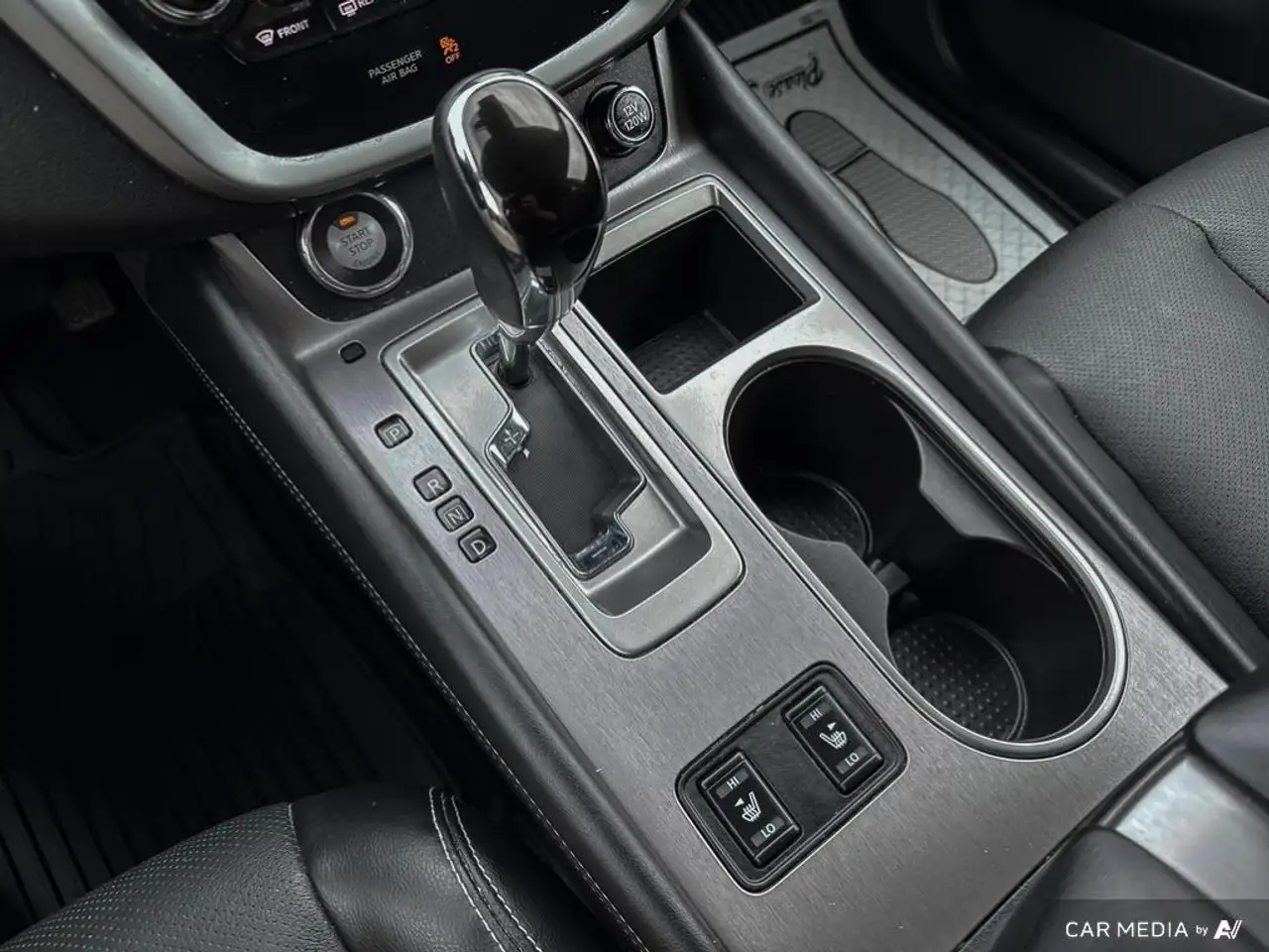 Nissan Murano снимка Nissan Murano