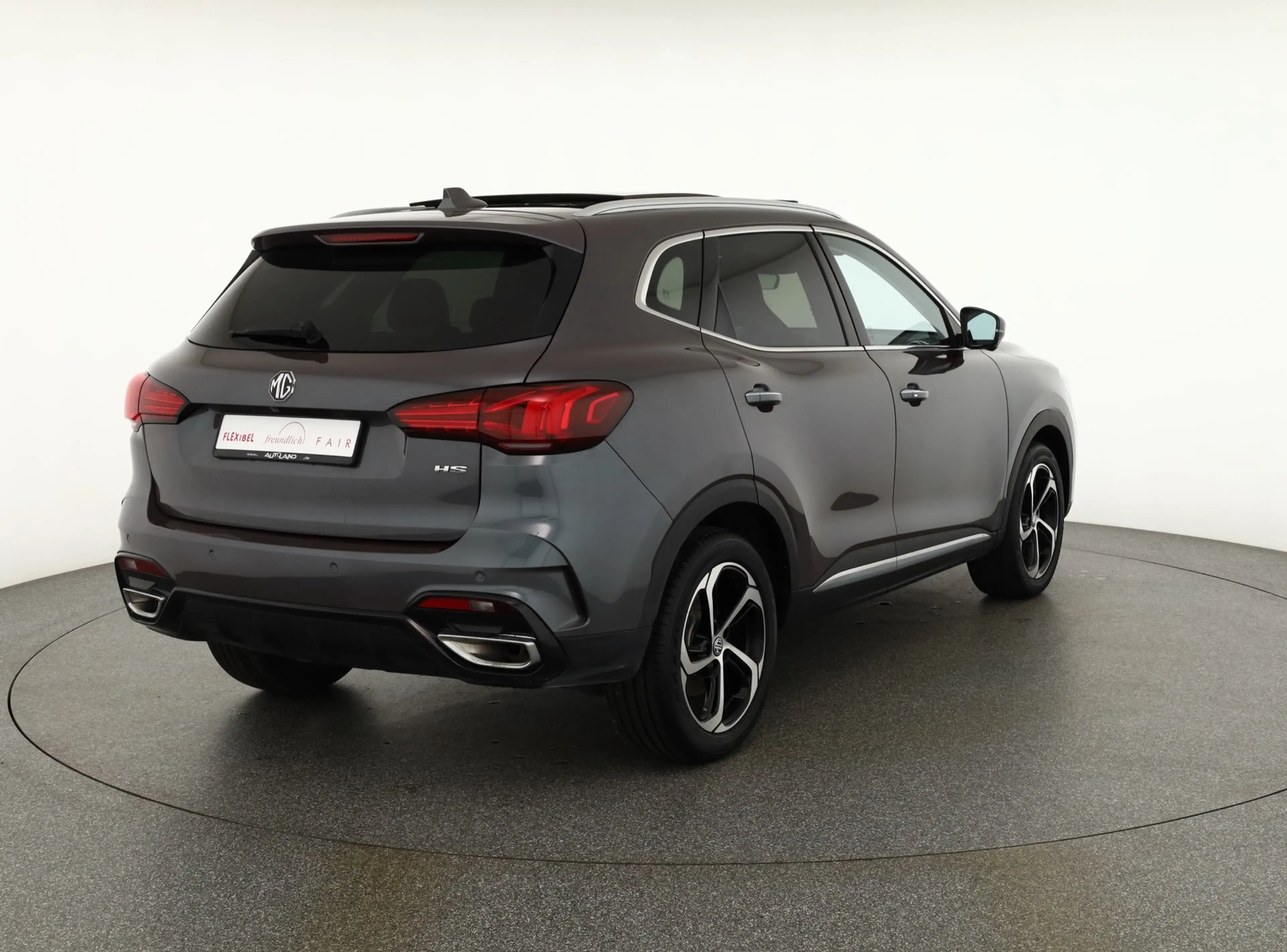 MG HS 1.5 Luxury LED Navi Panorama 360° ACC Leder — photo 6