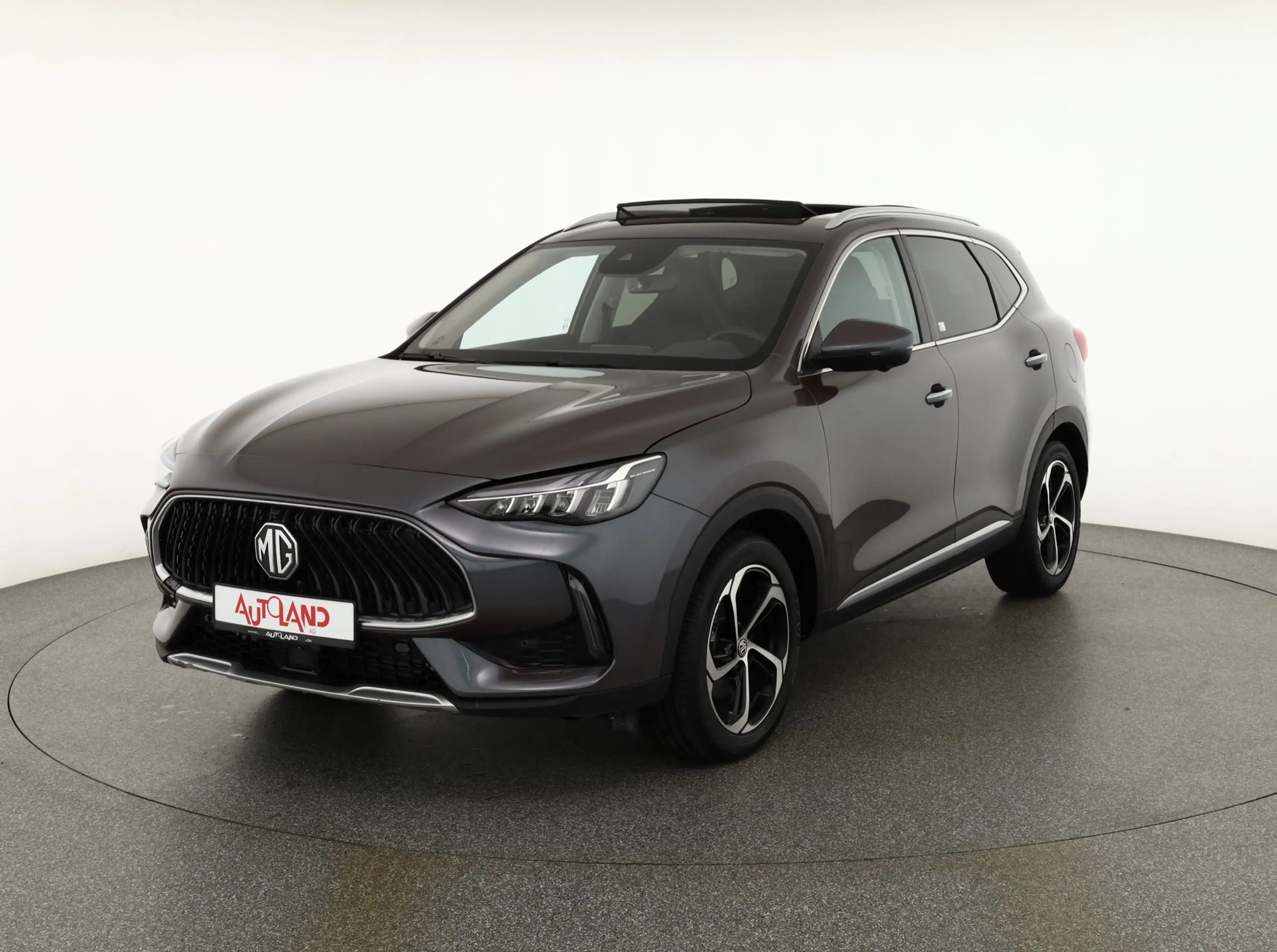 MG HS 1.5 Luxury LED Navi Panorama 360° ACC Leder — photo 2