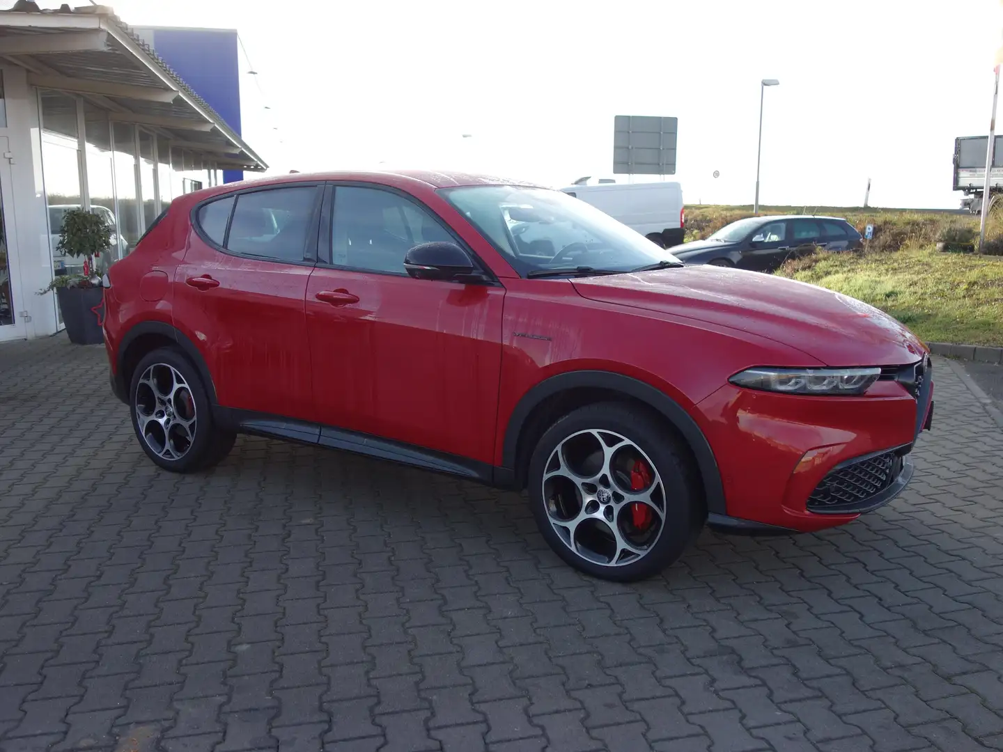 Alfa Romeo Tonale Veloce Plug-In-Hybrid  *Winter- u. Assistenzpaket* Rot - 2