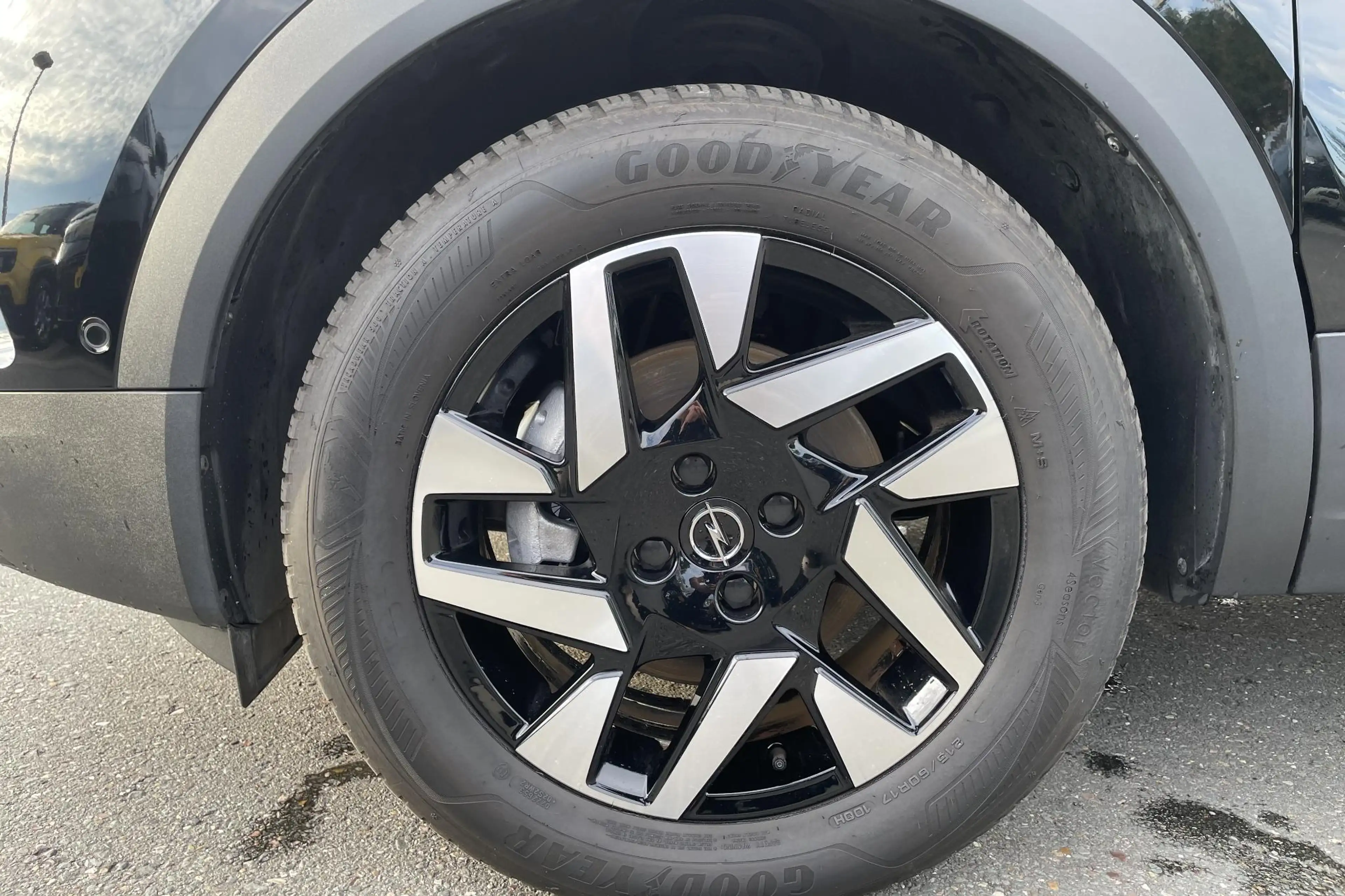 Opel Mokka-E GS Line 50-kWh 11kw bl. | Navigatie via App | Came — photo 3