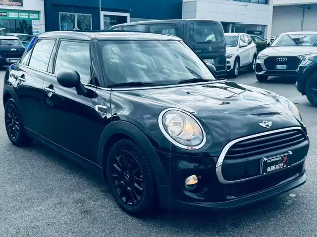 MINI One D Mini IV F55-F56 2014 1.5 Business 5p