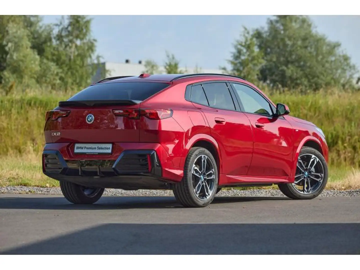 BMW iX2 iX2 eDrive20 Rojo - 2