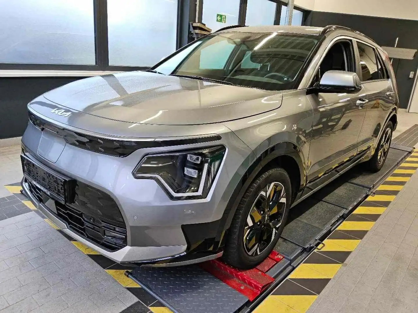 Kia Niro e-Niro Vision Style Paket + Komfort Paket Grau - 1
