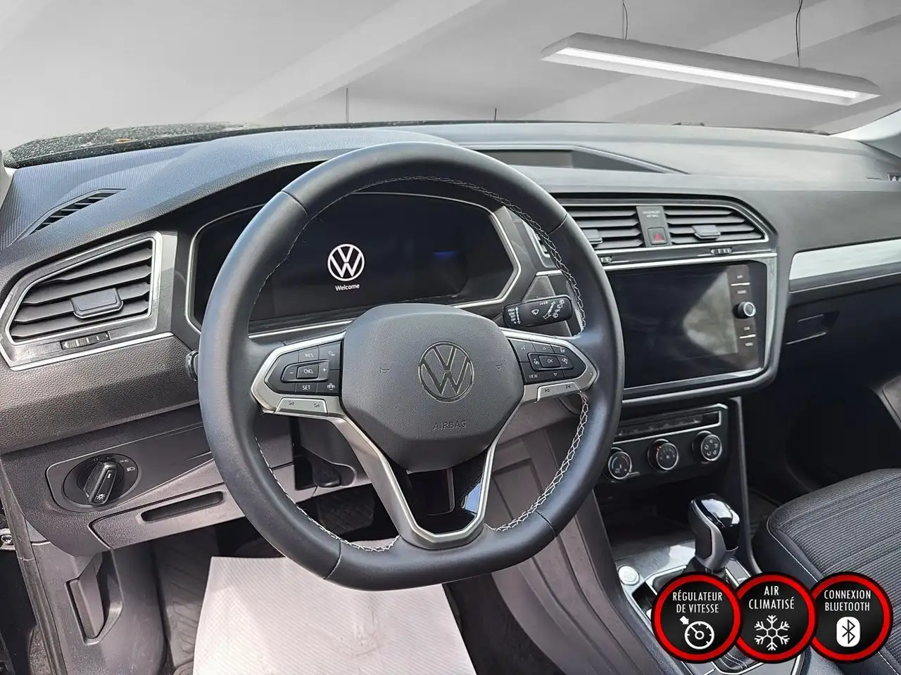 Volkswagen Tiguan снимка Volkswagen Tiguan
