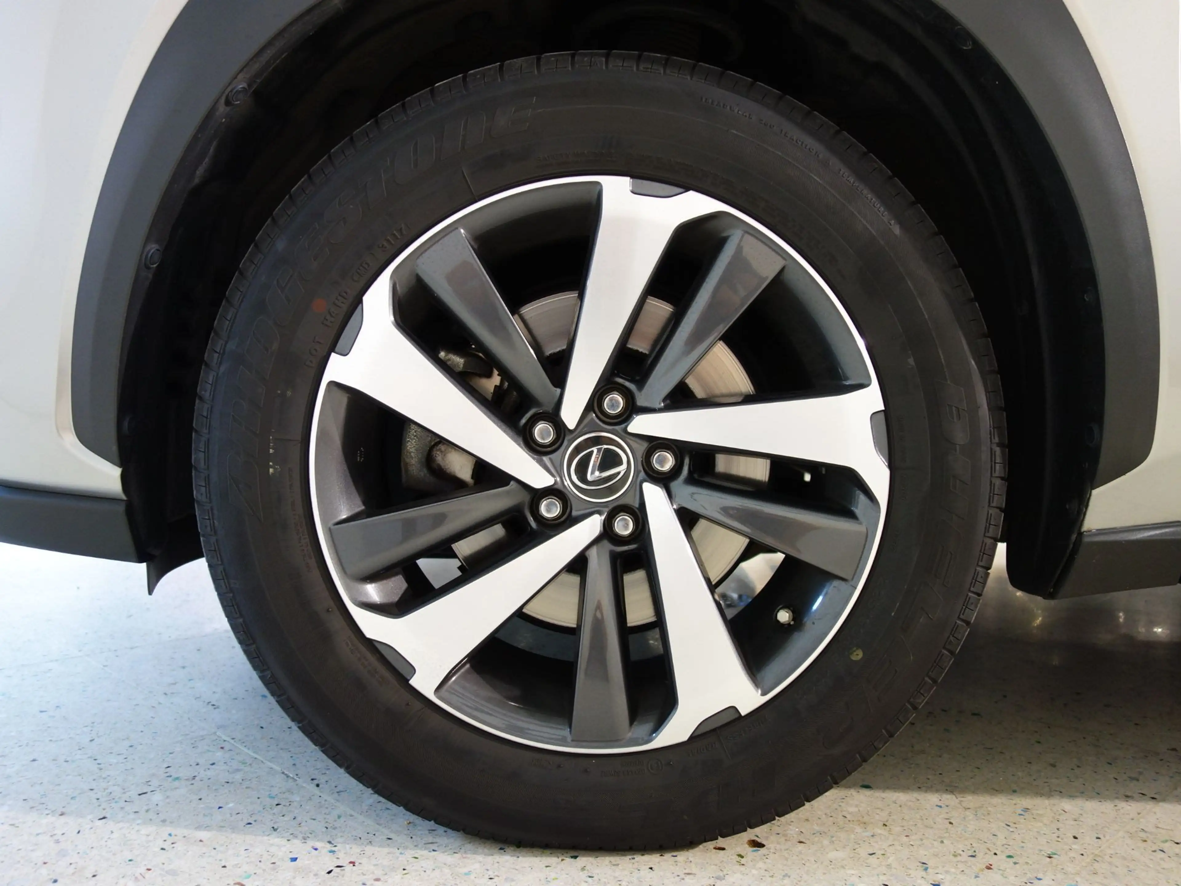 Lexus NX 300 AWD Aut. EXECUTIVE *199PS SYSTEM *GARANTIE — photo 5