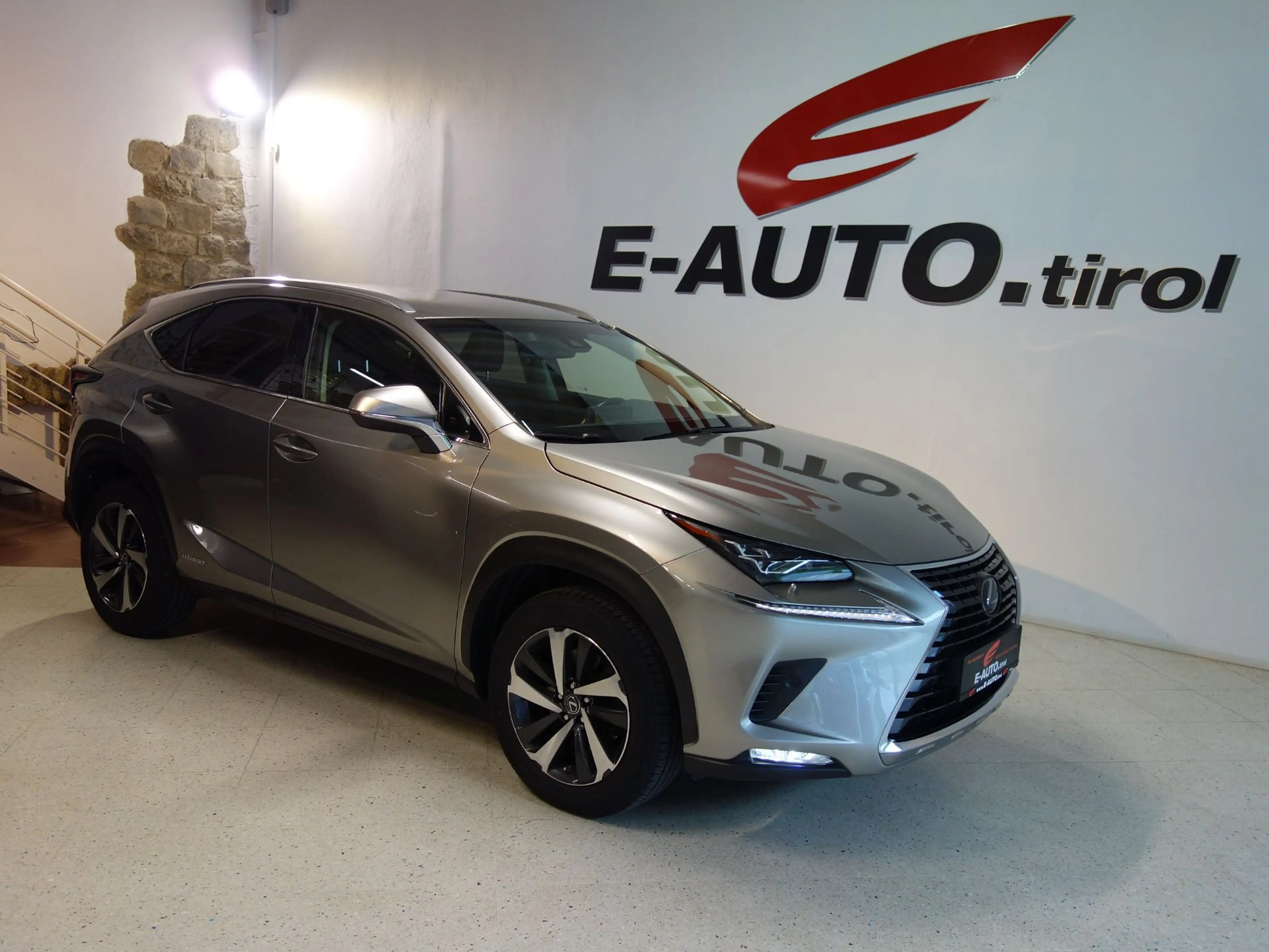 Lexus NX 300 AWD Aut. EXECUTIVE *199PS SYSTEM *GARANTIE — photo 9