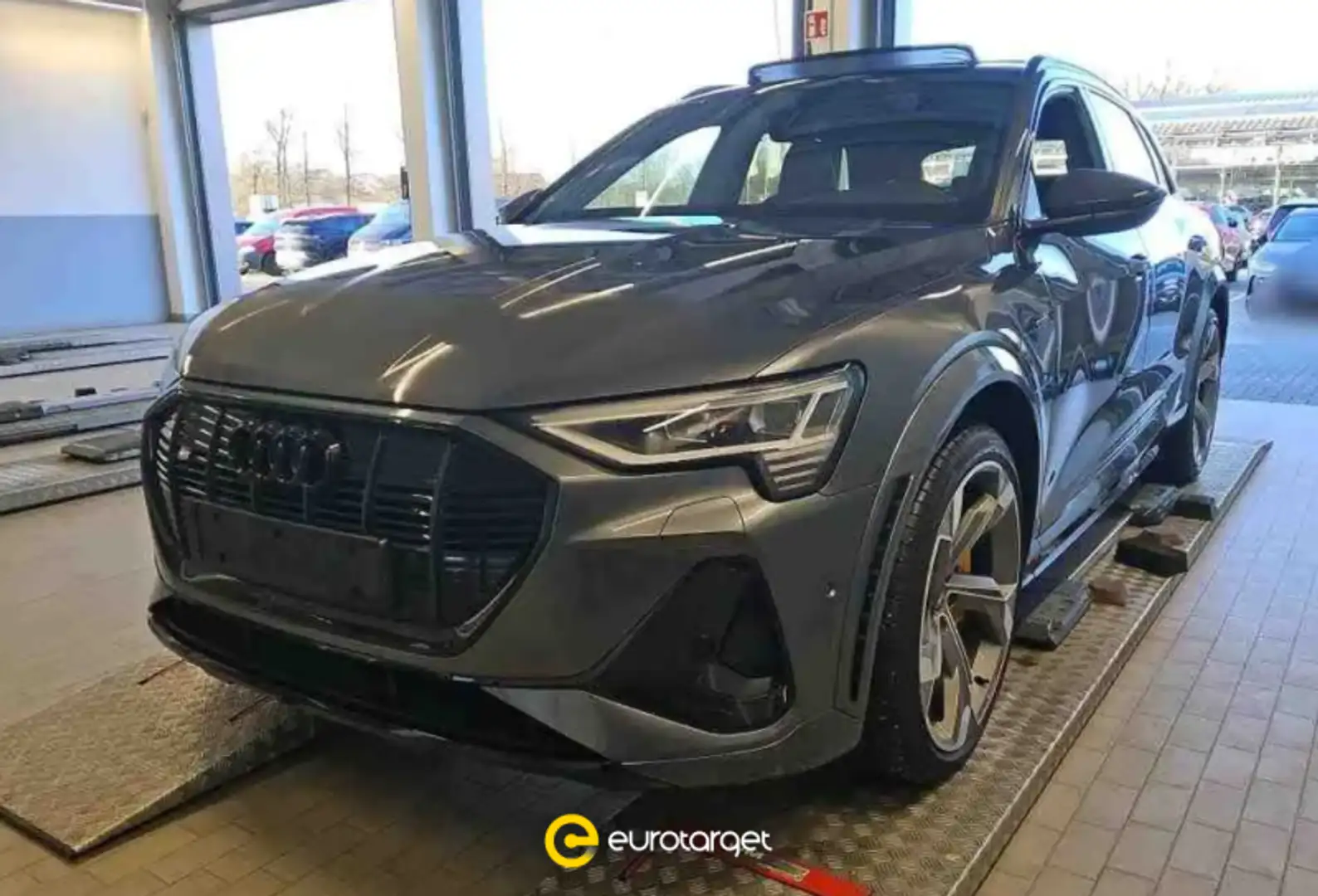 Audi e-tron S Grigio - 1