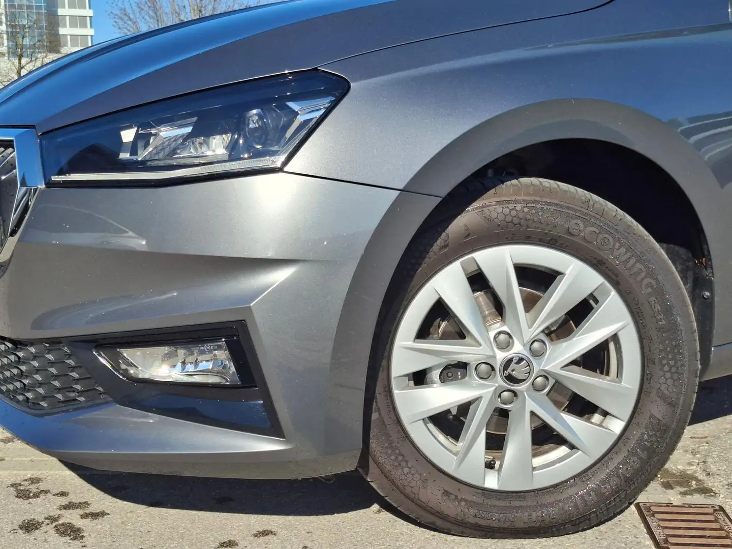 Skoda Fabia 1.0 TSI STYLE+GARANTIE+APP+SITZHZG+KESSY Grijs - 2