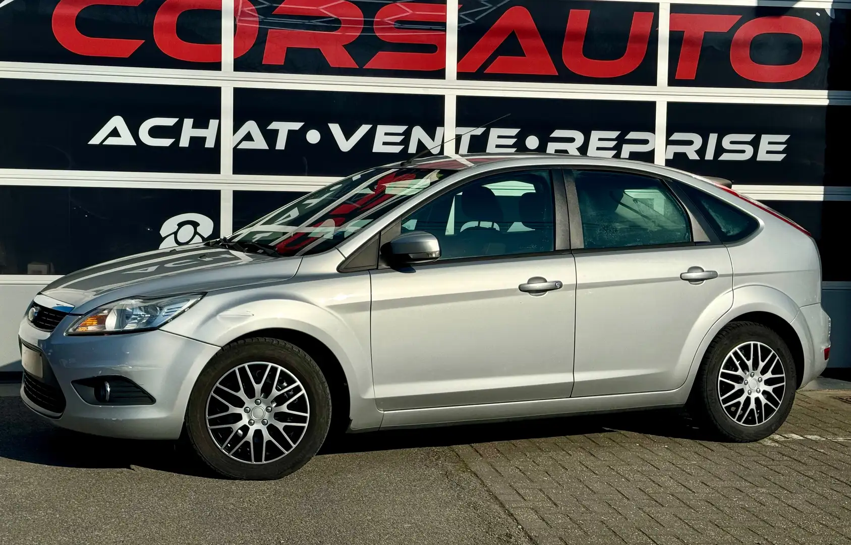 Ford Focus 1.6 TDCi NAVI CLIM AUTO VE VC COMDE Argent - 1