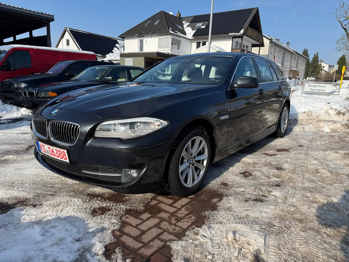 BMW 520 d Touring Automatik HU AU 07-2027 Head Up Grau - 1