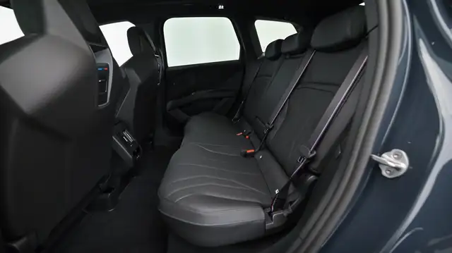 BMW iX3 50 xDrive 108,7kWh Ansicht 8