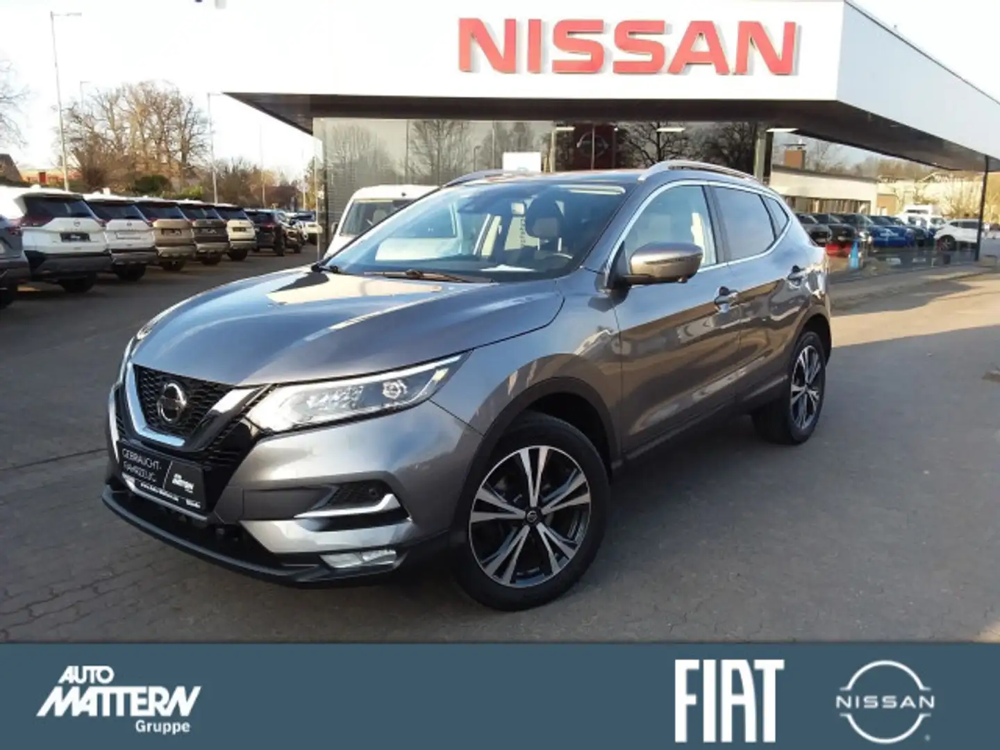 Nissan Qashqai N-Con Klimaaut.|NAV|LED|Kamera|Pano|1.Hd Grau - 1