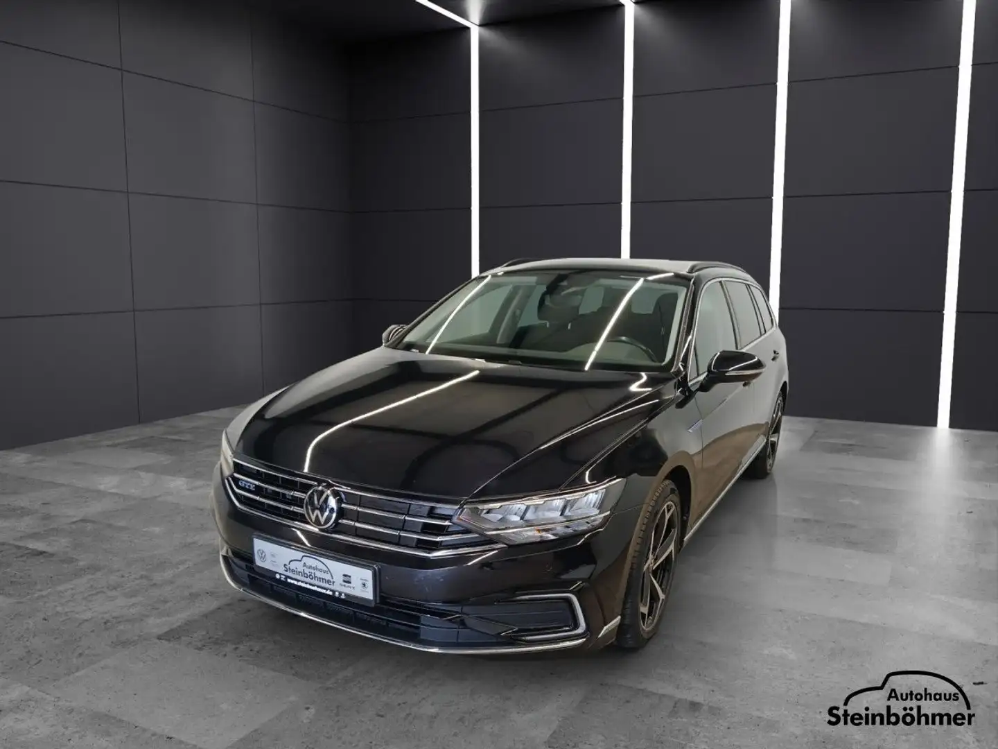 Volkswagen Passat Variant GTE 1.4TSI DSG LED NAV AHK SHZ Navi Negro - 2