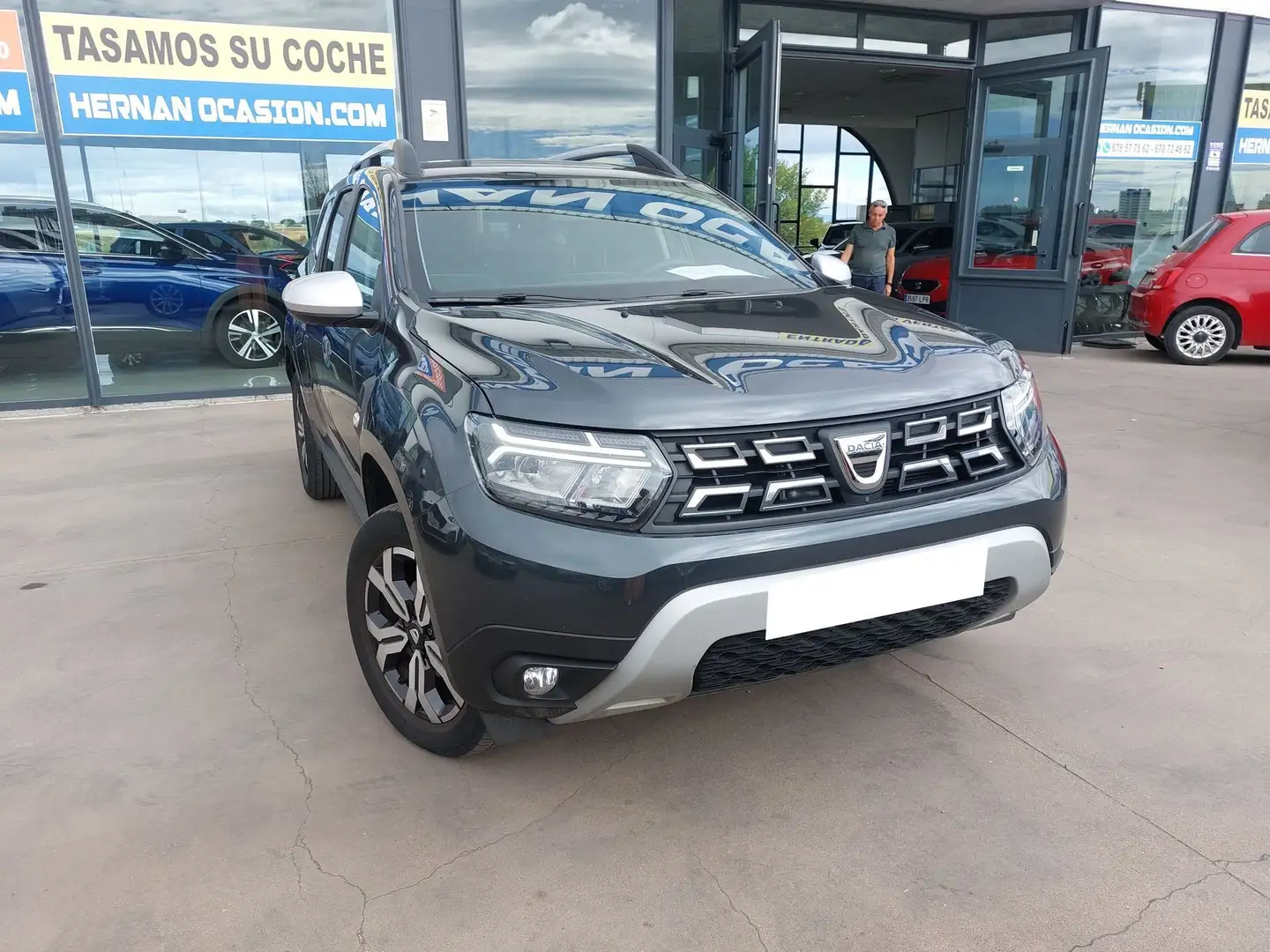 Dacia Duster 1.0 TCE 100cv GLP 4X2 Prestige Gris - 1