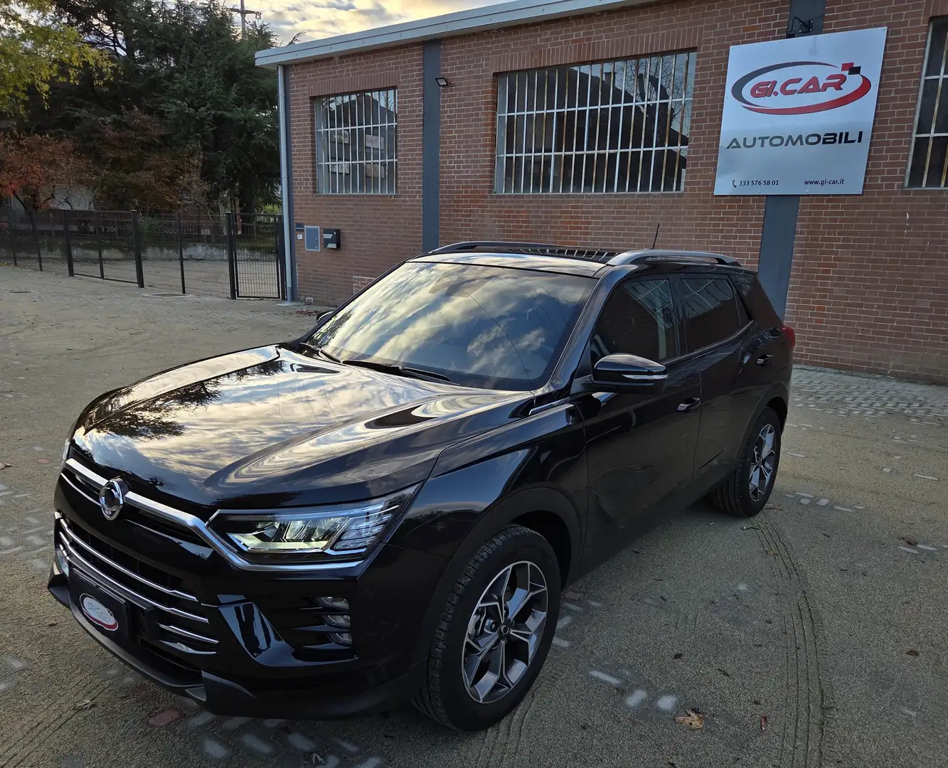 KGM Korando IV 1.5 gdi-t 163cv Dream 2wd Nero - 1