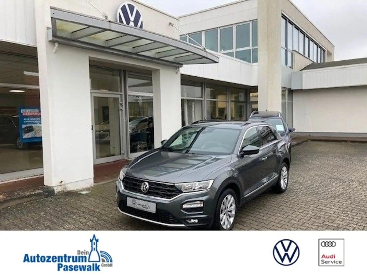 Volkswagen T-Roc 1.5 TSI DSG Sport Gris - 1