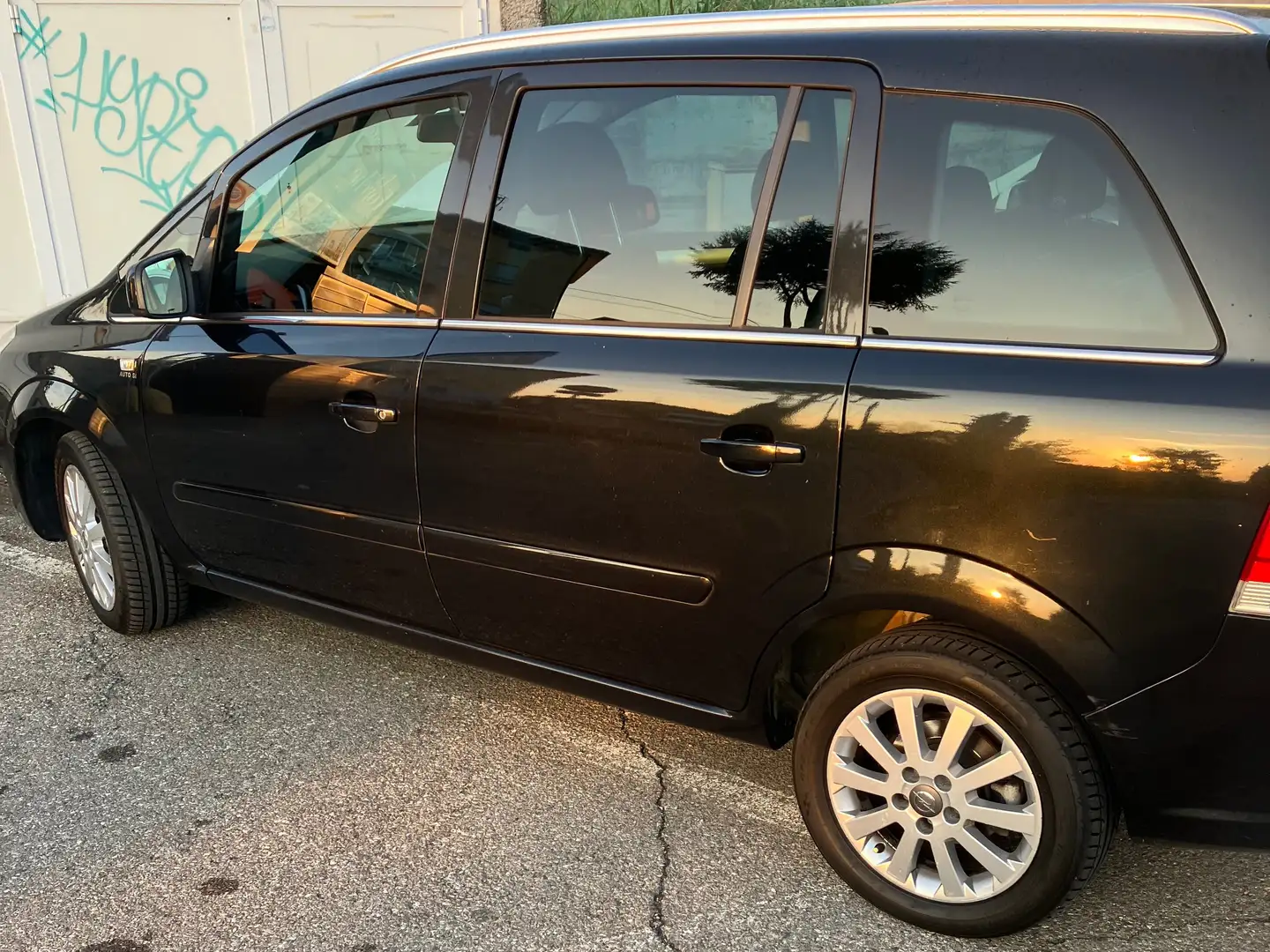 Opel Zafira Zafira 1.6 One ecoM 150cv Nero - 1