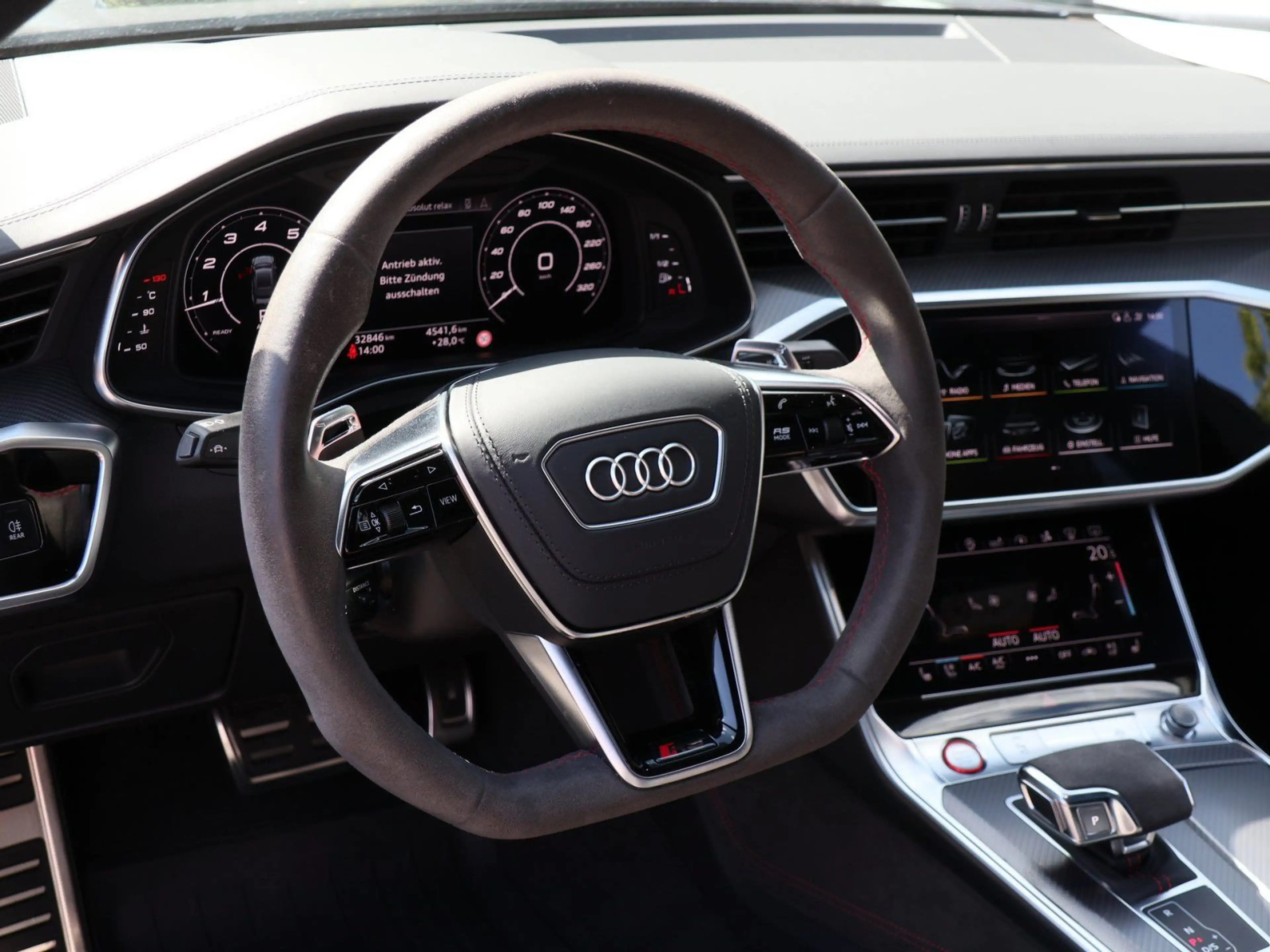 Audi RS7 nza 4.0 TFSI Pano Dynamik+ B&O Ke — photo 8
