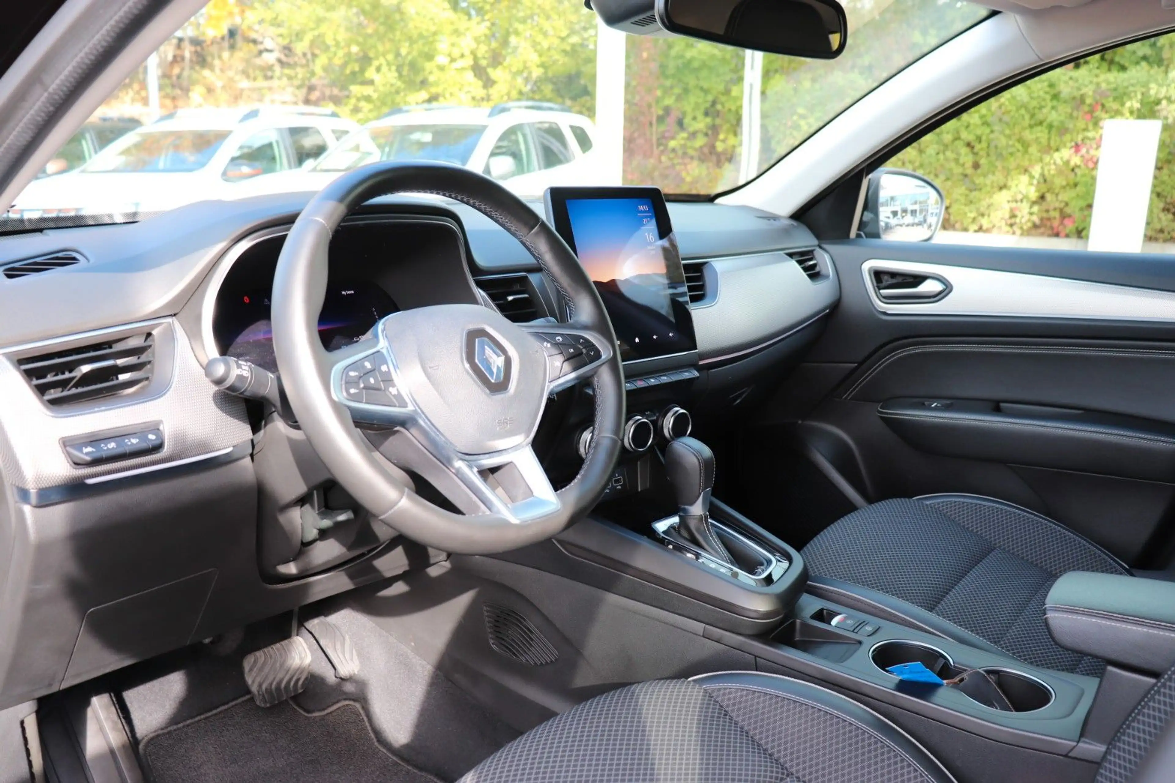 Renault Arkana Intens 1.6 E-Tech Hybrid 145, Winter-Pak. — photo 9