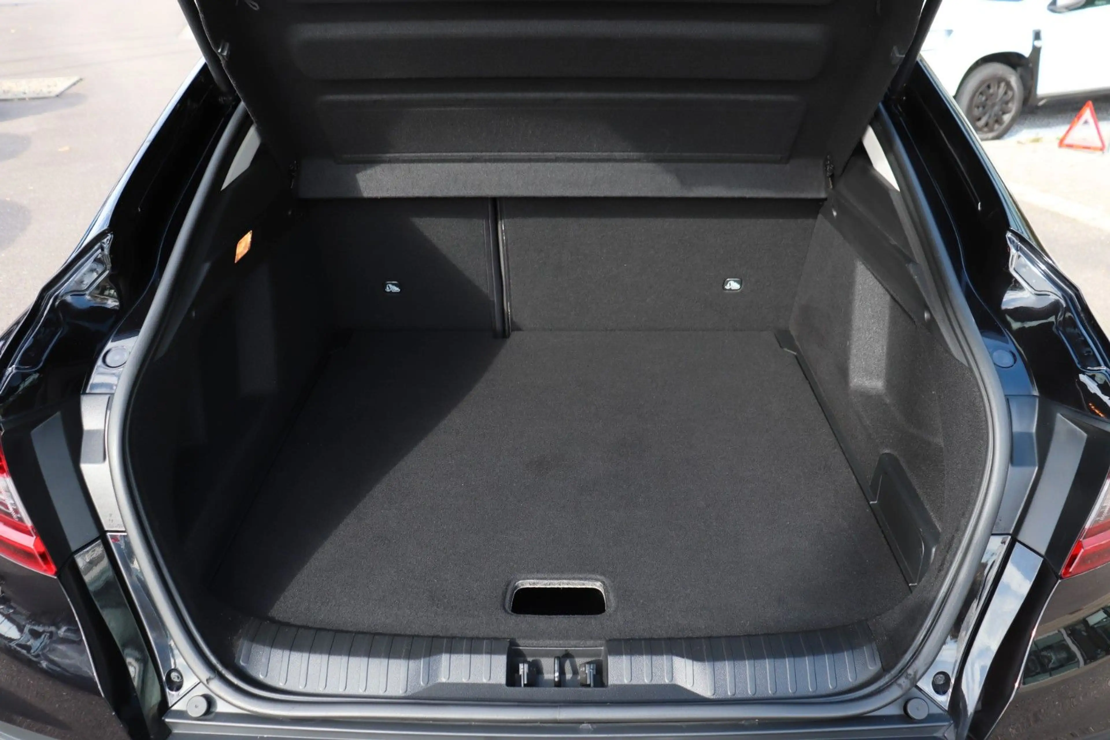 Renault Arkana Intens 1.6 E-Tech Hybrid 145, Winter-Pak. — photo 12