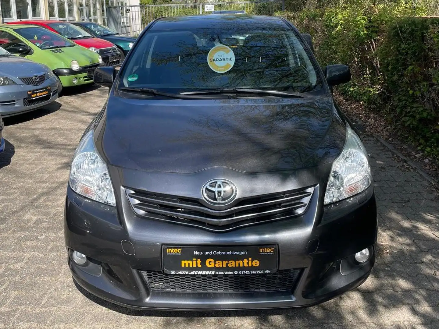 Toyota Verso Executive // 7-Sitzer // Scheckheft // Automatik Šedá - 2