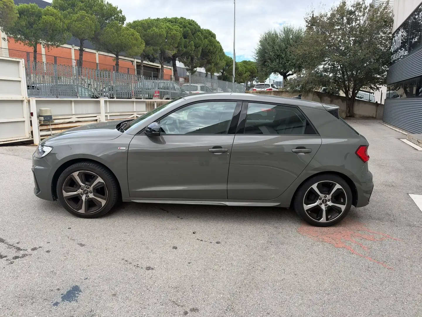 Audi A1 A1 Sportback 25 TFSI S line S line Gris - 2