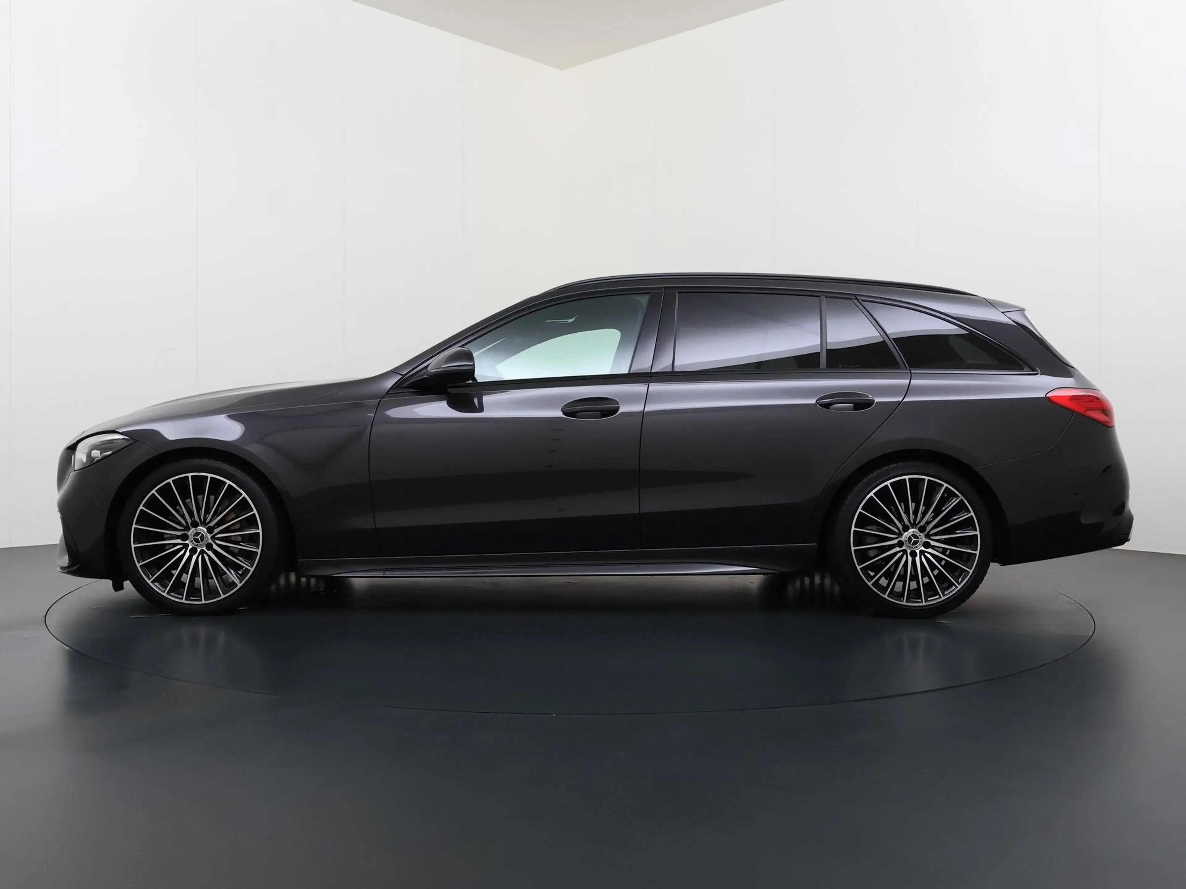 Mercedes-Benz C 200 Estate Launch Edition AMG Line | Trekhaak Wegklapb — photo 3