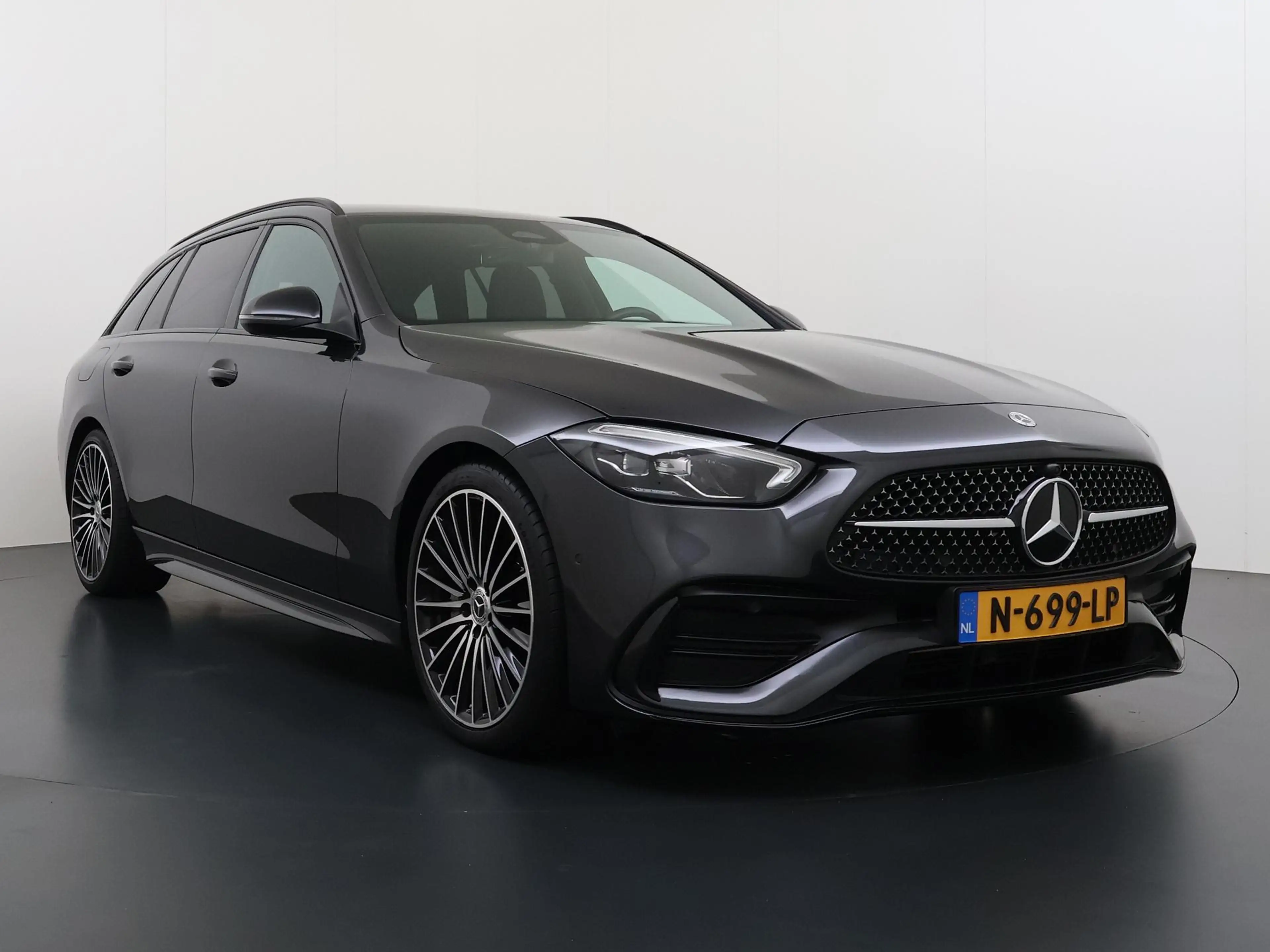 Mercedes-Benz C 200 Estate Launch Edition AMG Line | Trekhaak Wegklapb — photo 10