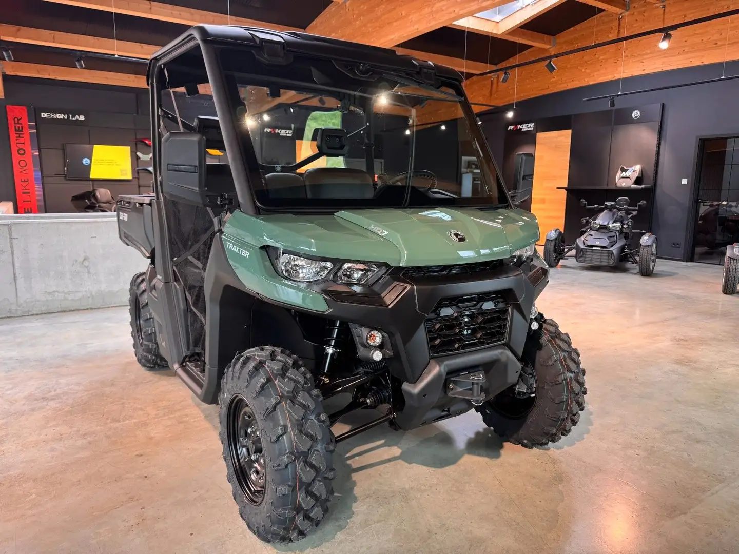 Can-Am Traxter BASE HD 7 T 2025  + Scheibe Verde - 1