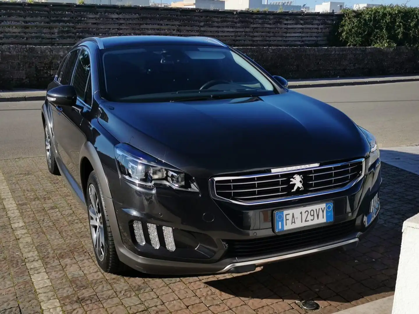 Peugeot 508 508 SW 2.0 hdi 16v RXH taxi etg6 E6 Nero - 2