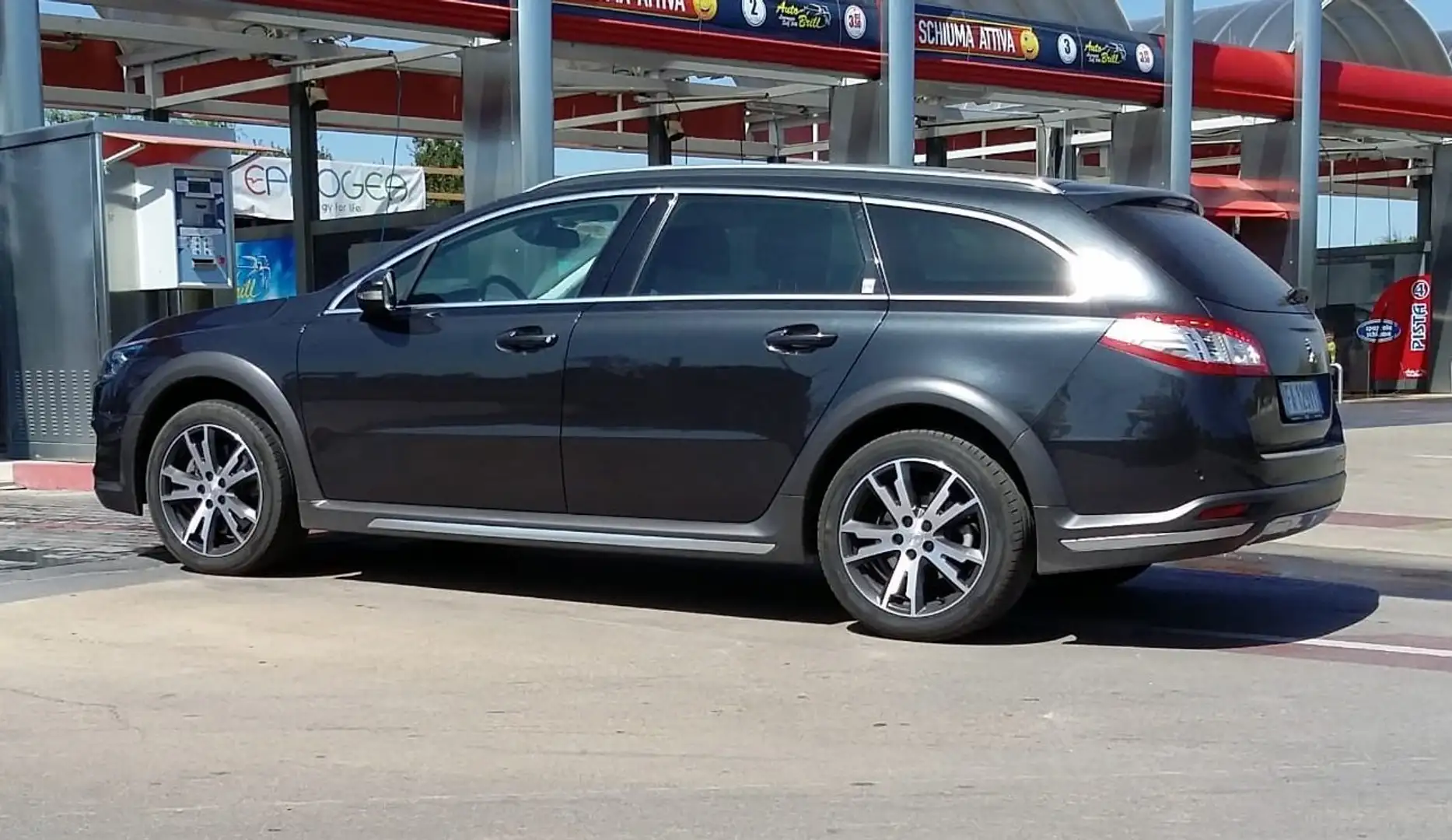Peugeot 508 508 SW 2.0 hdi 16v RXH taxi etg6 E6 Nero - 1
