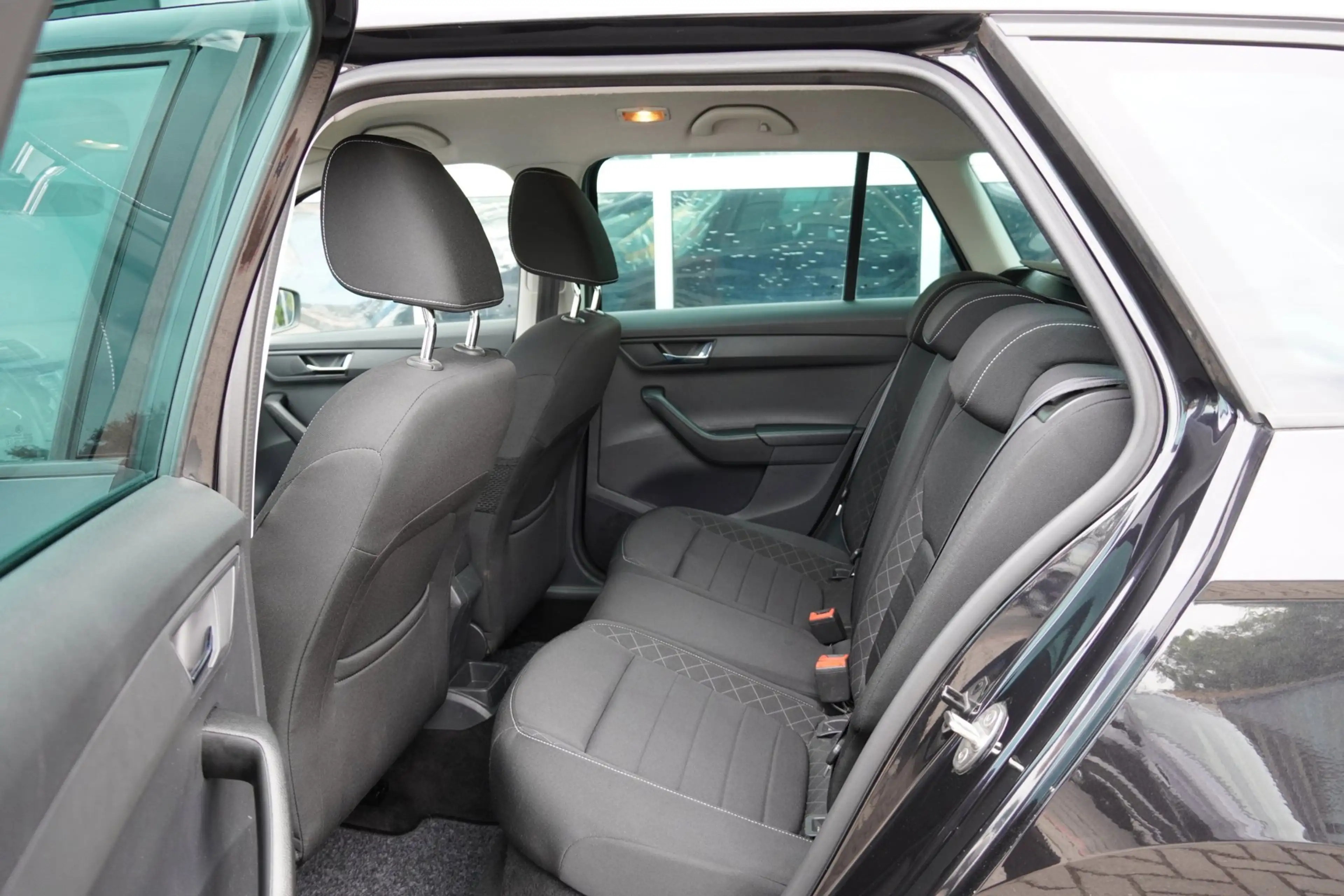 Skoda Fabia Combi 1.2 TSI First Ed. NAP DAB+/PDC/Stoelverw. — photo 10