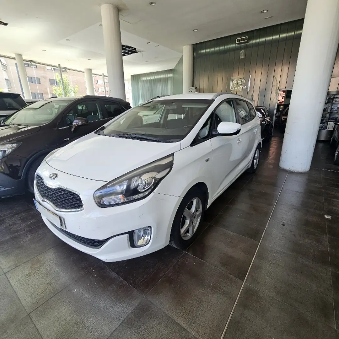 Kia Carens 1.6 GDi Drive Weiß - 1