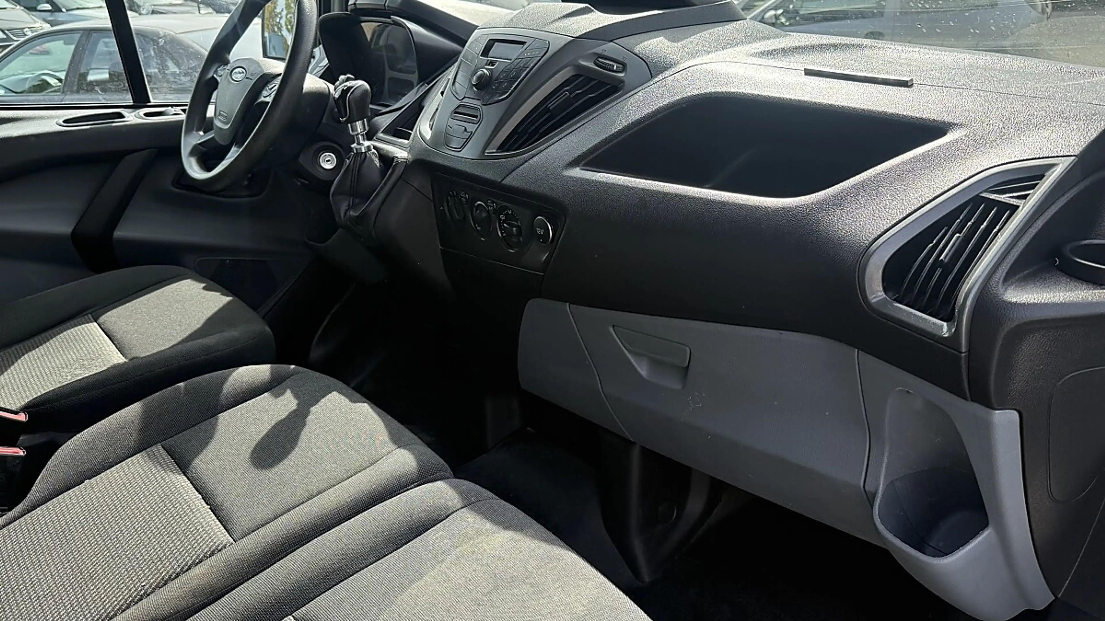 Ford Transit Custom Kasten 2,0 TDCi L1H1 250 Startup — photo 11