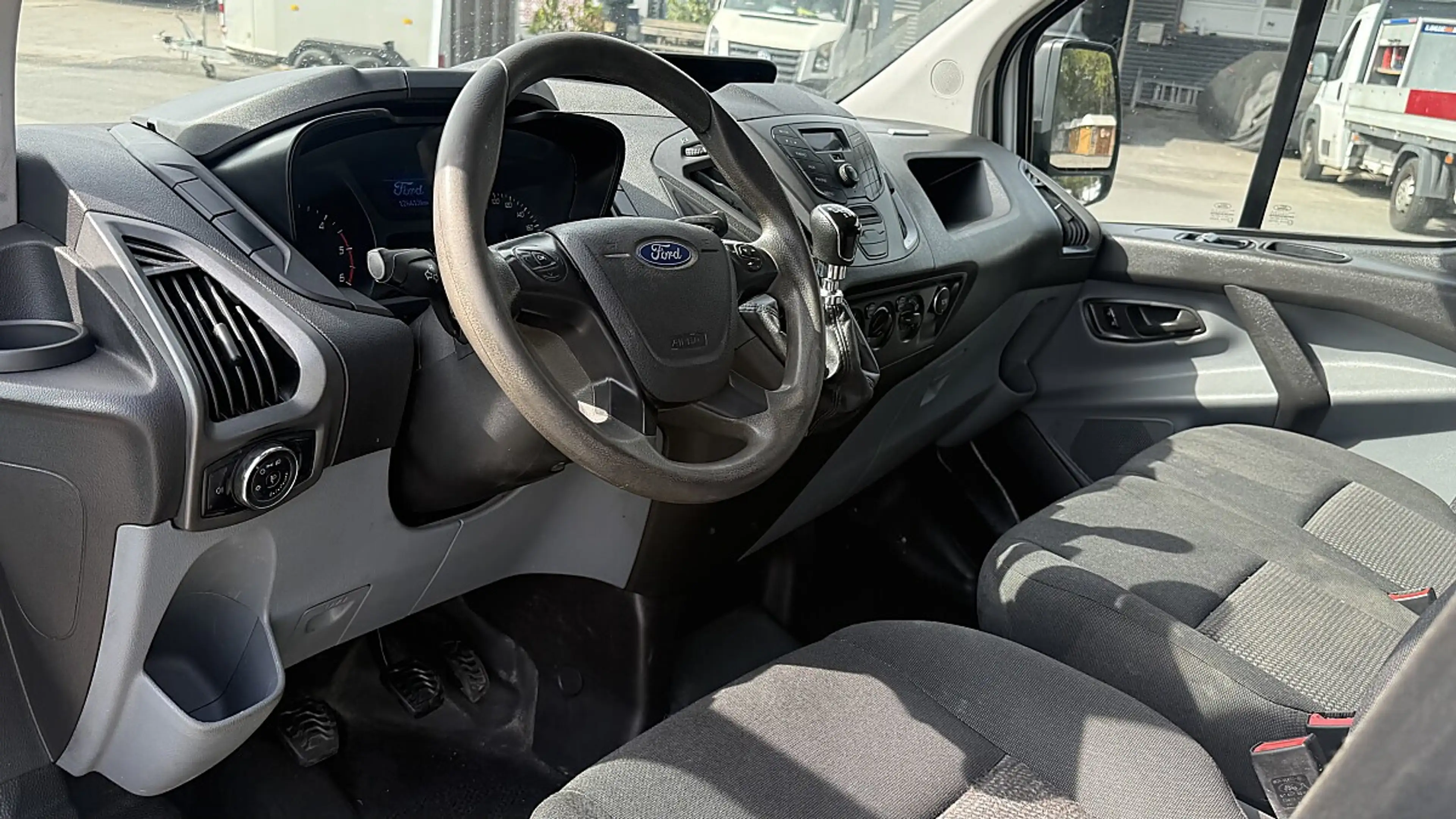 Ford Transit Custom Kasten 2,0 TDCi L1H1 250 Startup — photo 8