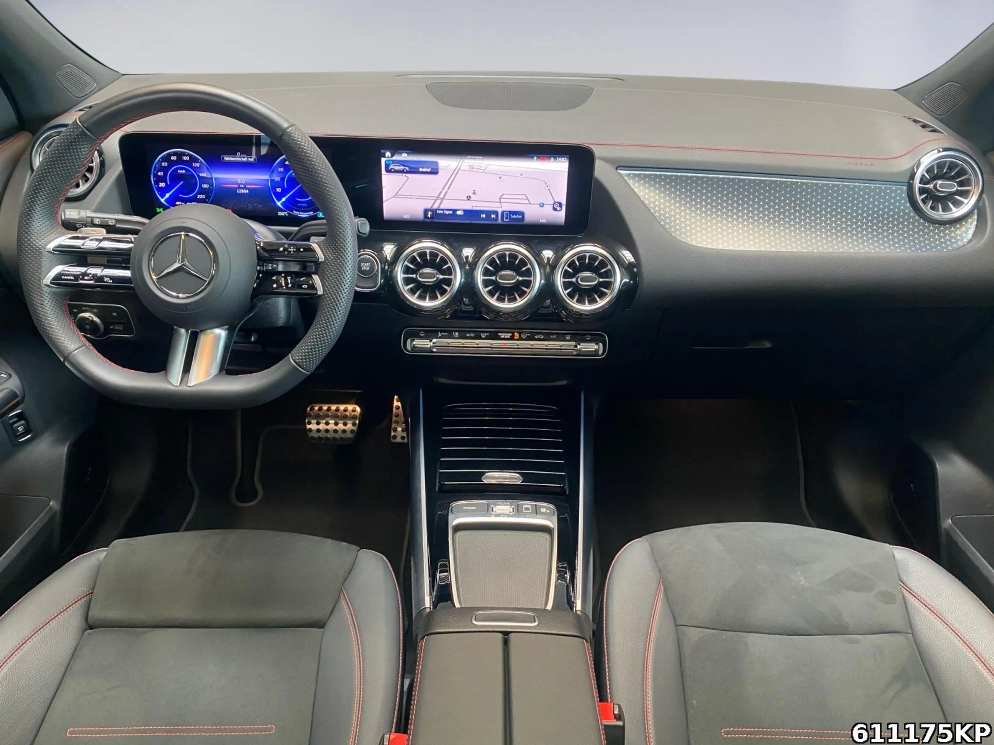Mercedes-Benz EQA 300 4M AMG Pano Distronic 360° Keyless LED. — photo 8