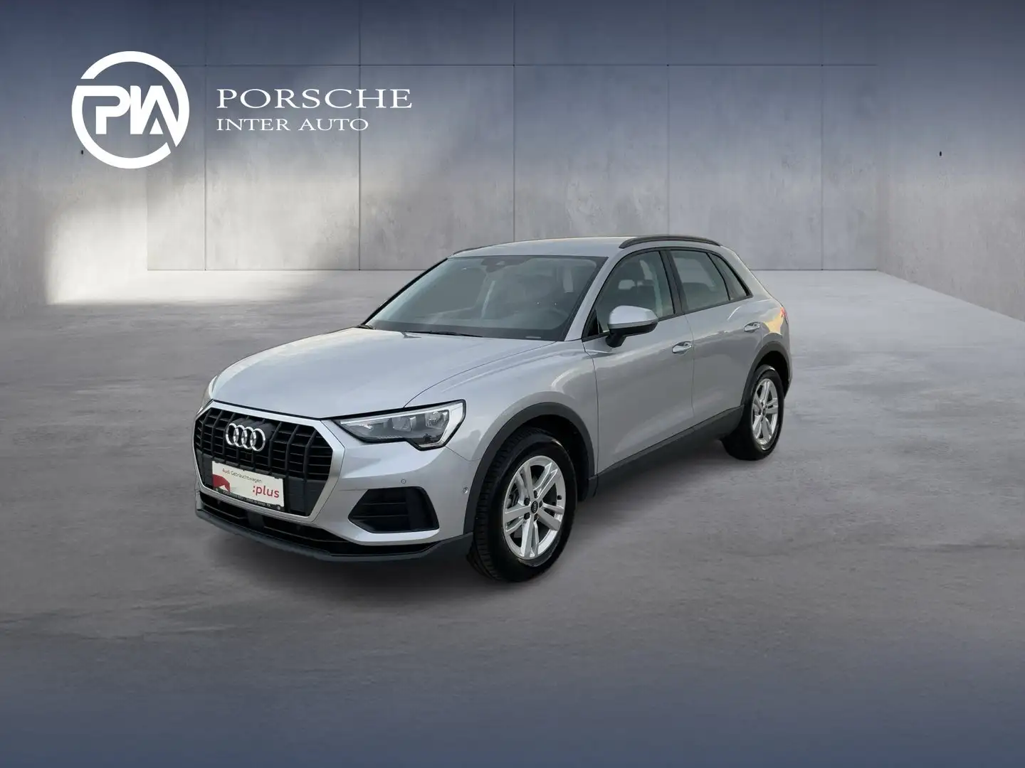 Audi Q3 35 TFSI Silber - 1