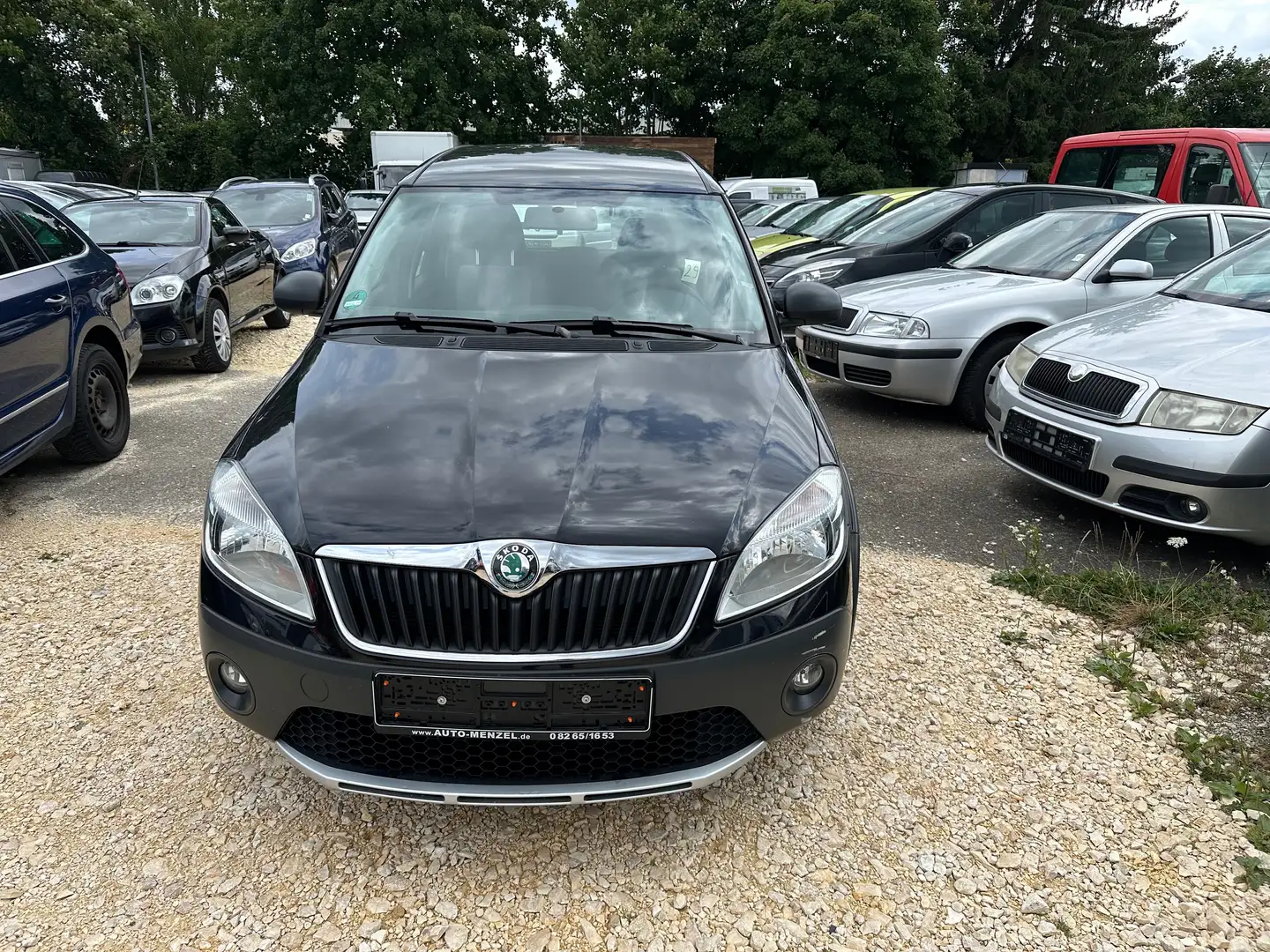 Skoda Roomster 1.6 TDI DPF Active Schwarz - 1